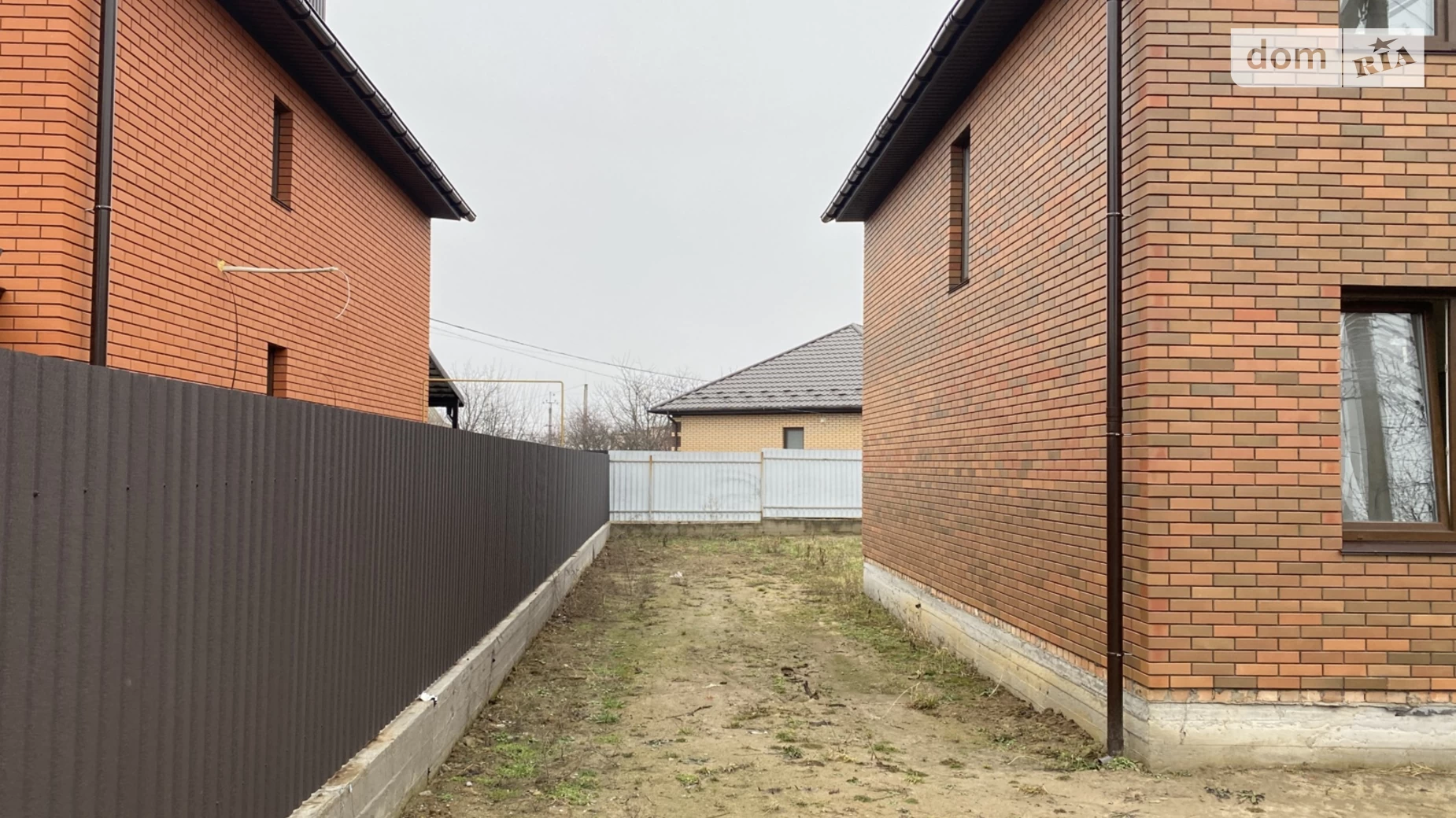 Продается дом на 2 этажа 115 кв. м с садом, цена: 82000 $ - фото 5