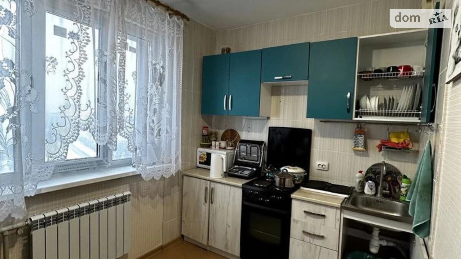 Продається 2-кімнатна квартира 53 кв. м у Харкові, вул. Амосова, 32