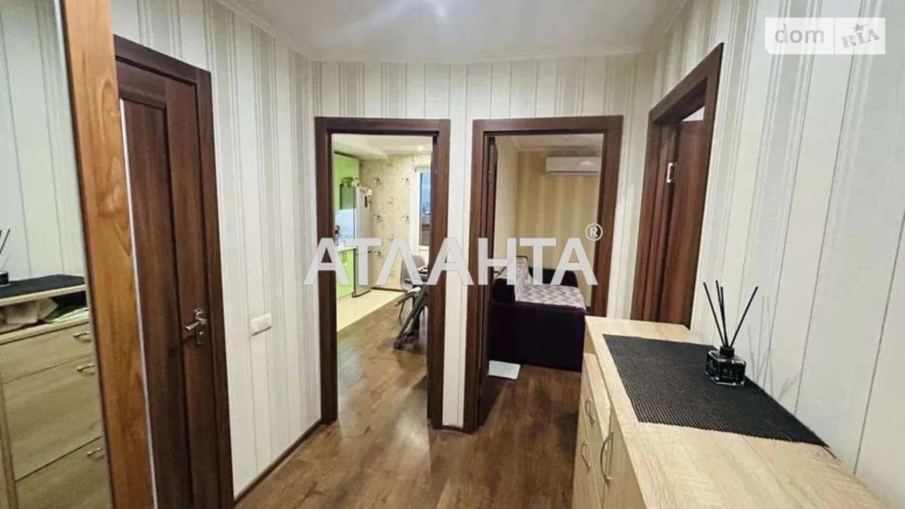 Продается 2-комнатная квартира 43 кв. м в Коцюбинском, ул. Доковская, 103