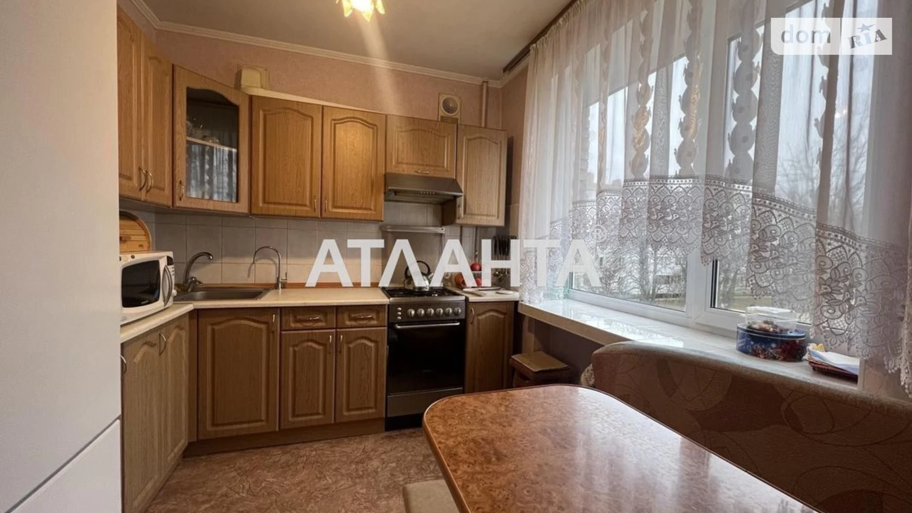 Продается 3-комнатная квартира 65 кв. м в Новоселках, ул. Садовая