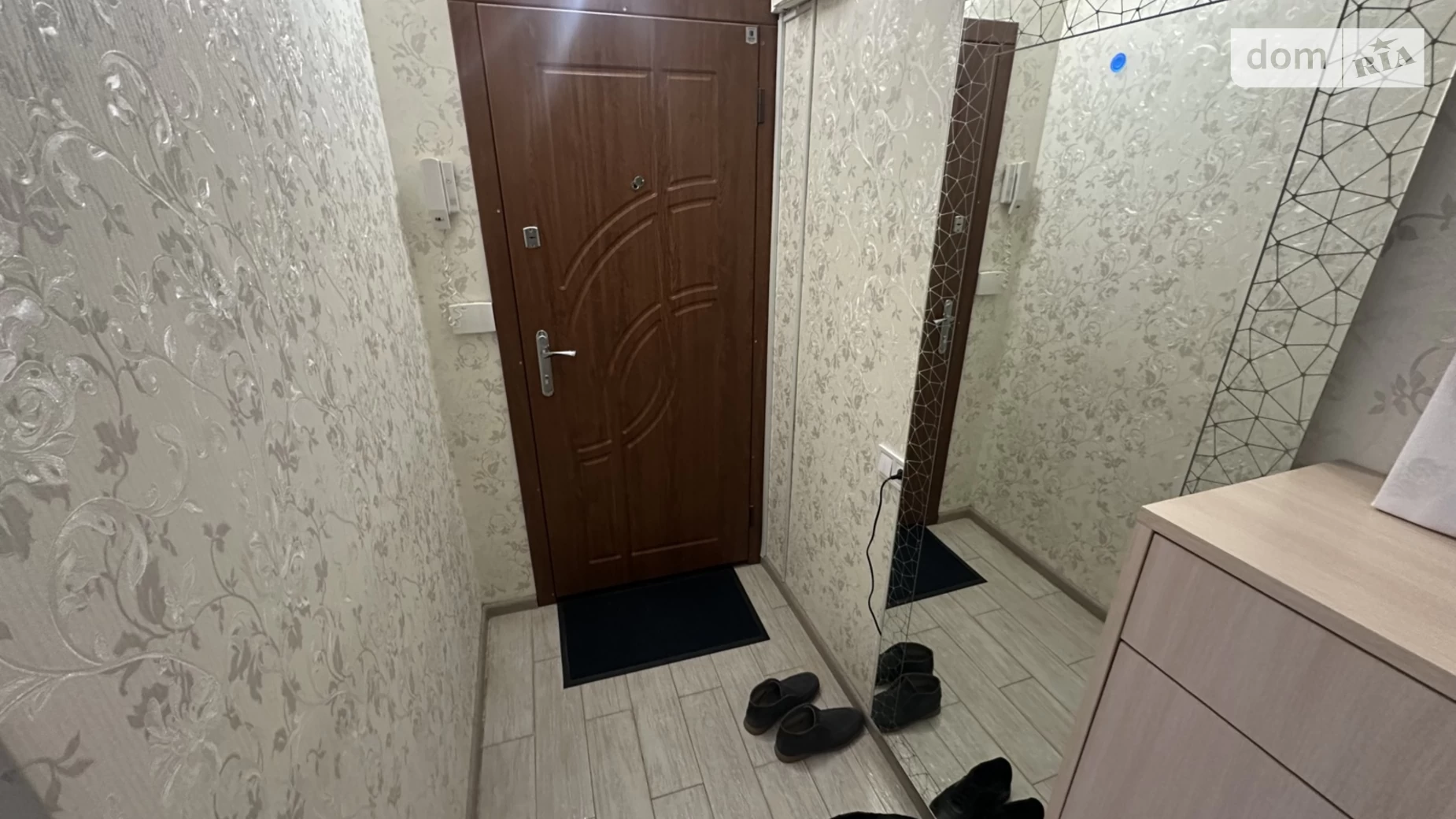 Продается 2-комнатная квартира 45 кв. м в Николаеве, ул. Космонавтов