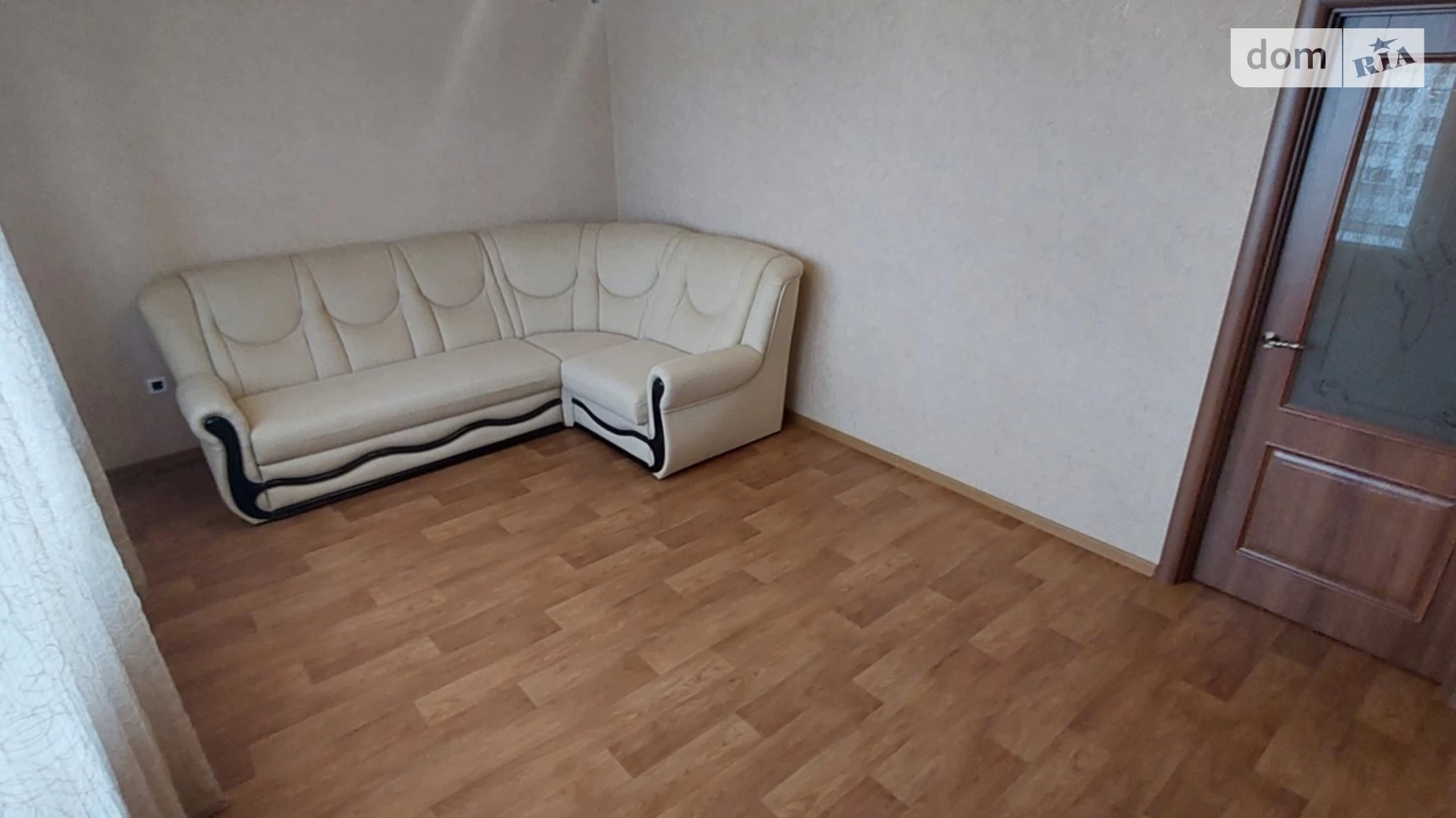 Продається 2-кімнатна квартира 60.9 кв. м у Миколаєві