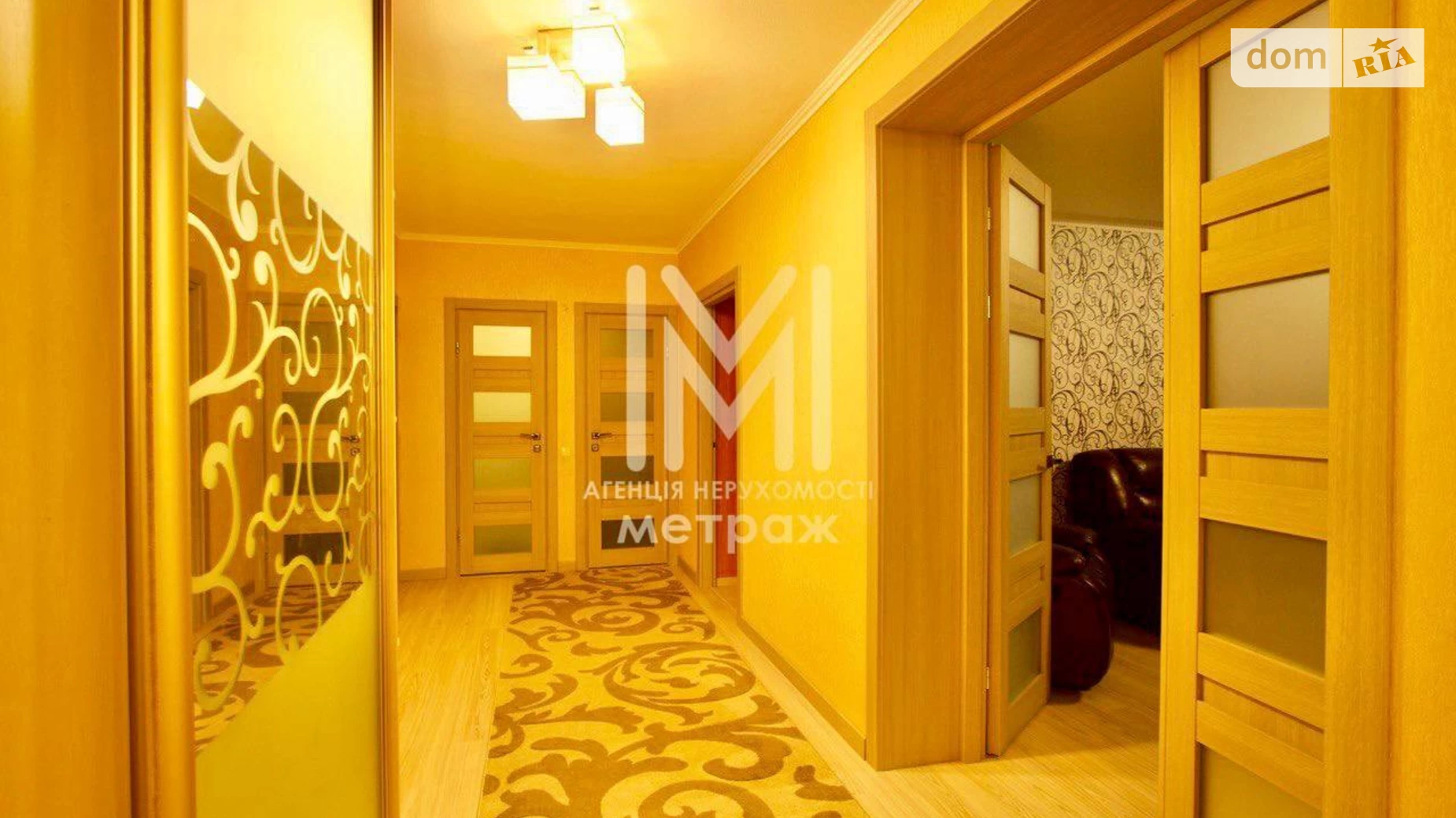 Продається 3-кімнатна квартира 135 кв. м у Харкові, просп. Героїв Харкова(Московський), 128А
