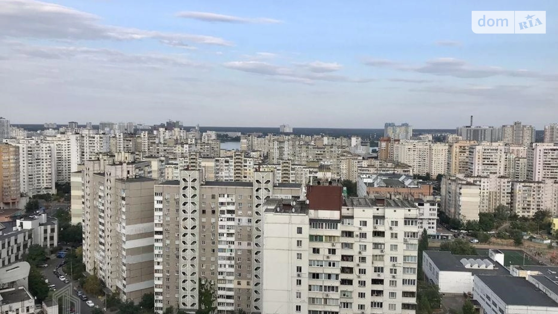 Продается 2-комнатная квартира 70 кв. м в Киеве, ул. Александра Мишуги, 12 - фото 3