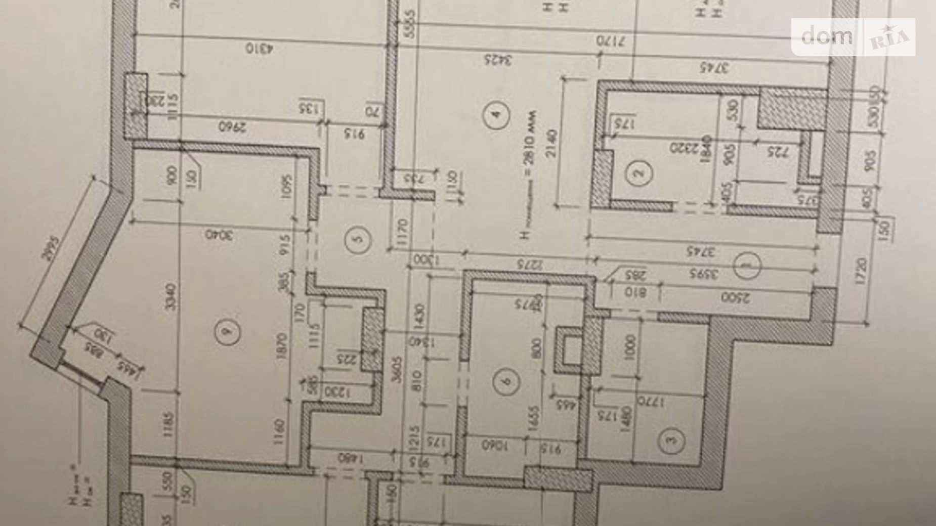 Продается 4-комнатная квартира 151 кв. м в Киеве, ул. Митрополита Василия Липковского(Урицкого), 18