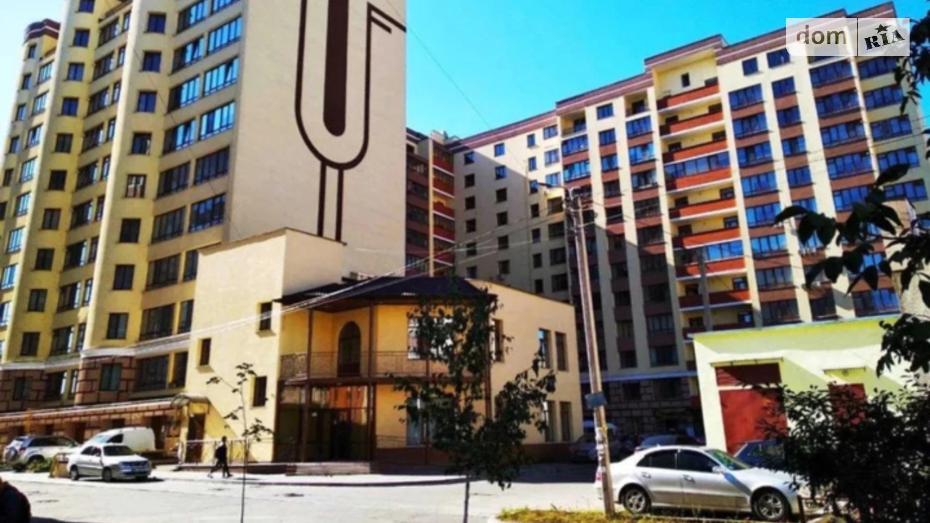 Продается 2-комнатная квартира 76.6 кв. м в Хмельницком, ул. Старогородская