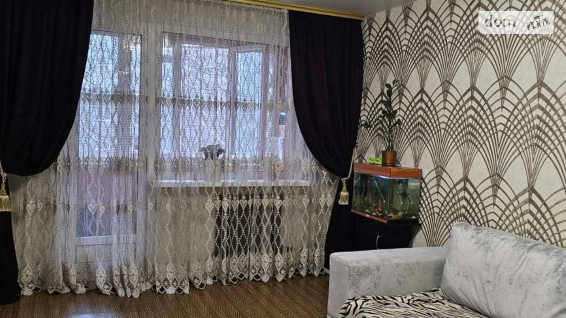Продается 3-комнатная квартира 60 кв. м в Одессе, ул. Варненская, 5