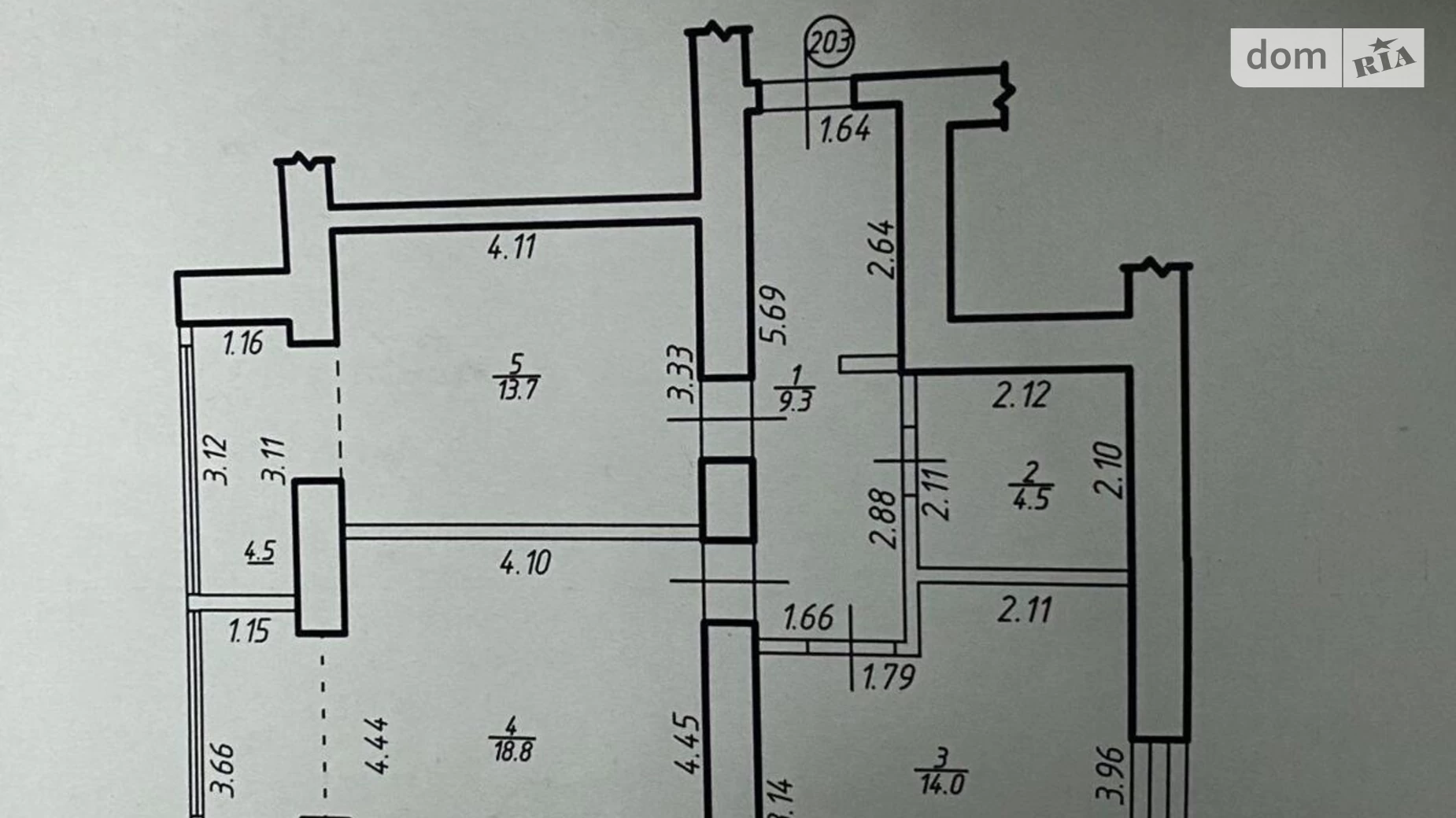 Продается 2-комнатная квартира 70 кв. м в Ивано-Франковске, ул. Химиков - фото 2