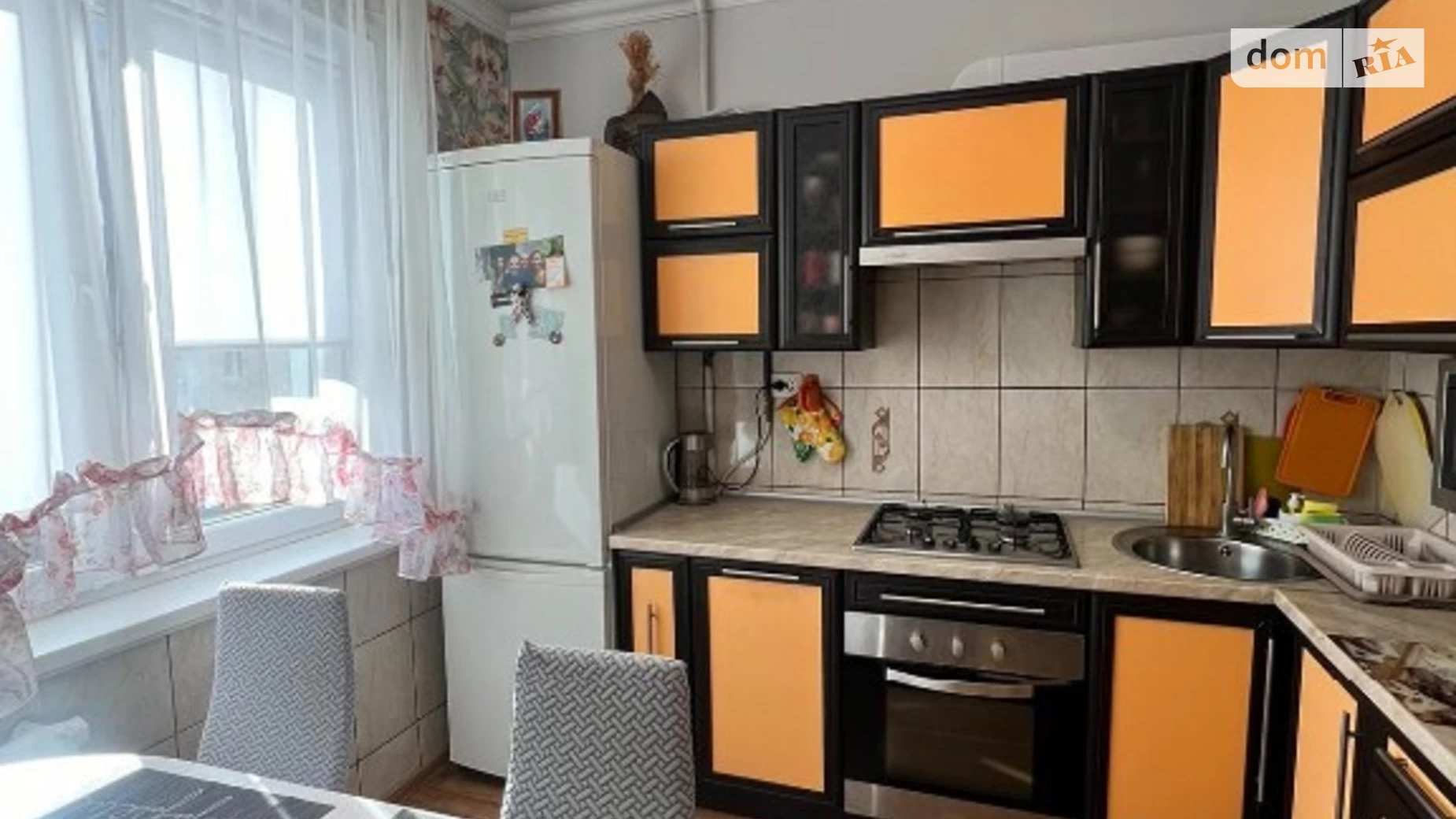 Продается 2-комнатная квартира 50.6 кв. м в Львове, ул. Михаила Горыня(Скрипника)