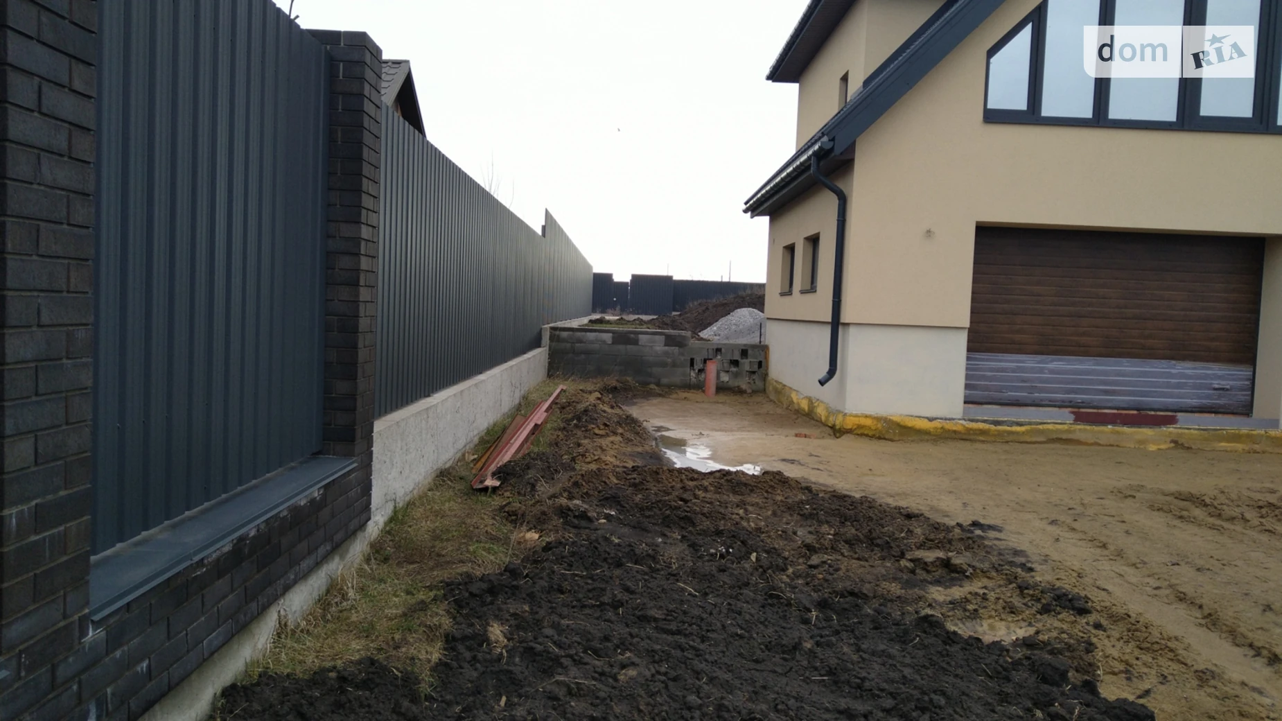 Продается дом на 2 этажа 420 кв. м с бассейном, цена: 800000 $ - фото 5