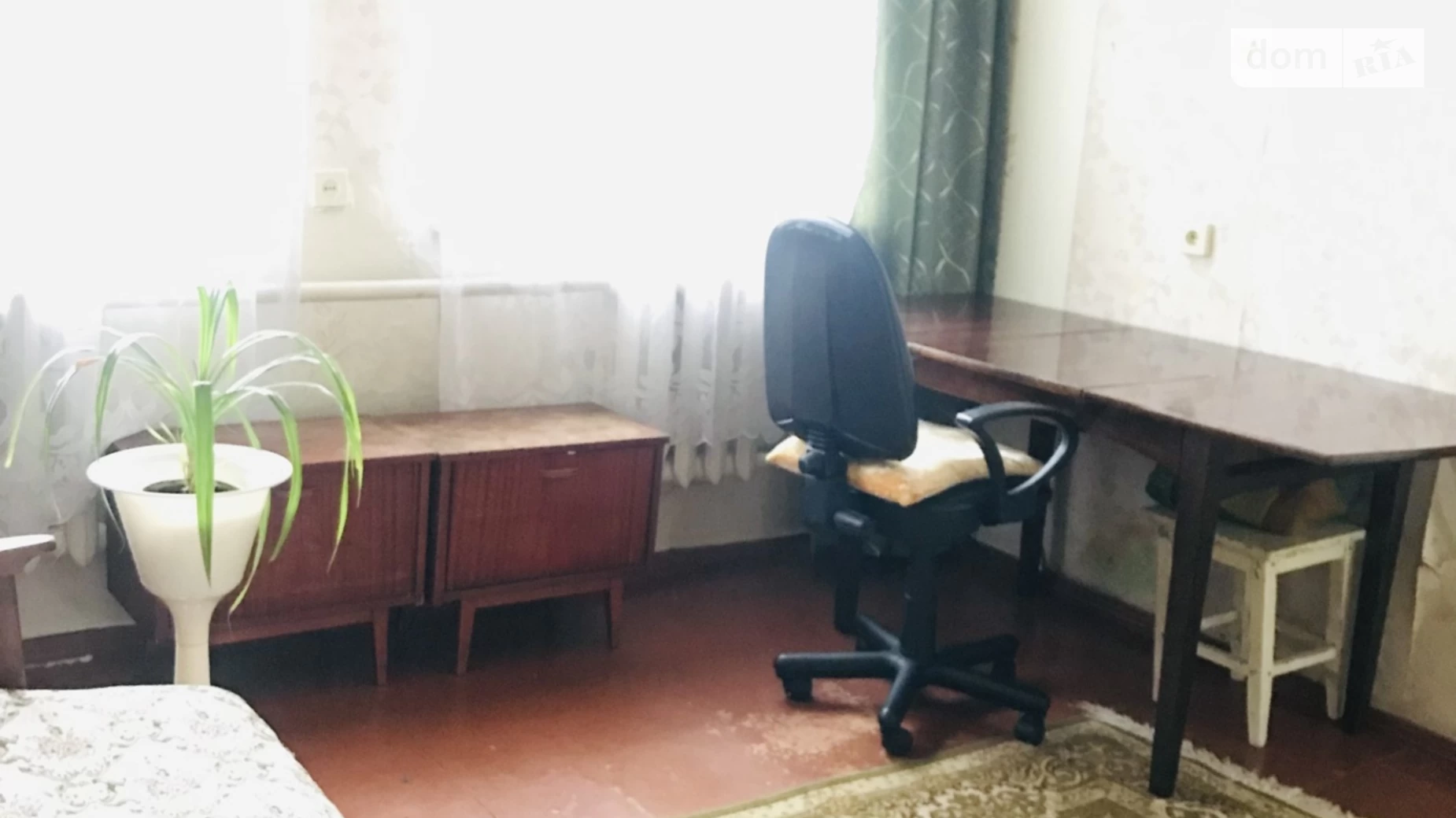 Продается 2-комнатная квартира 58 кв. м в Ровно, ул. Коперника