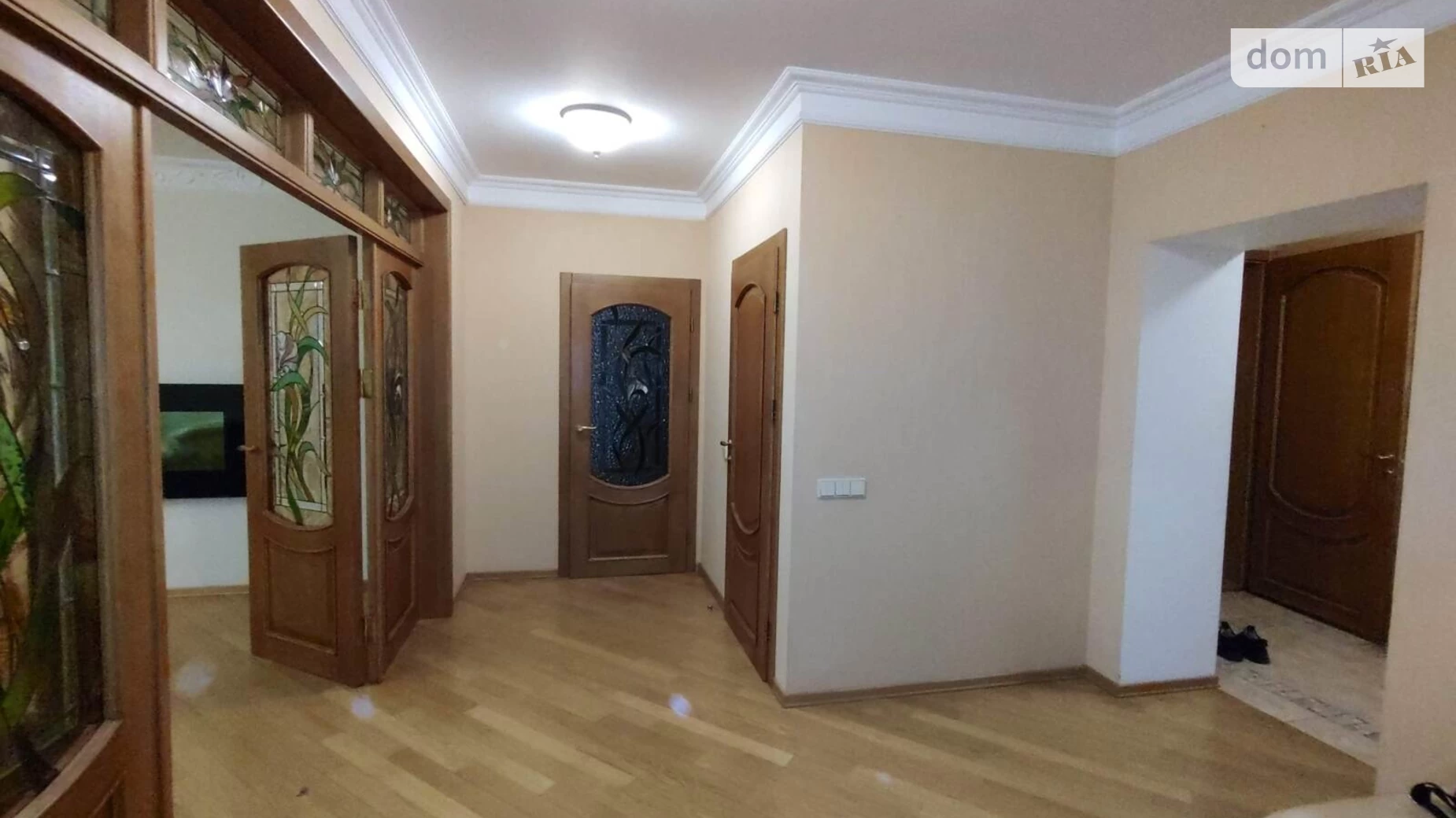 Продается 3-комнатная квартира 139 кв. м в Киеве, ул. Николая Галего, 6