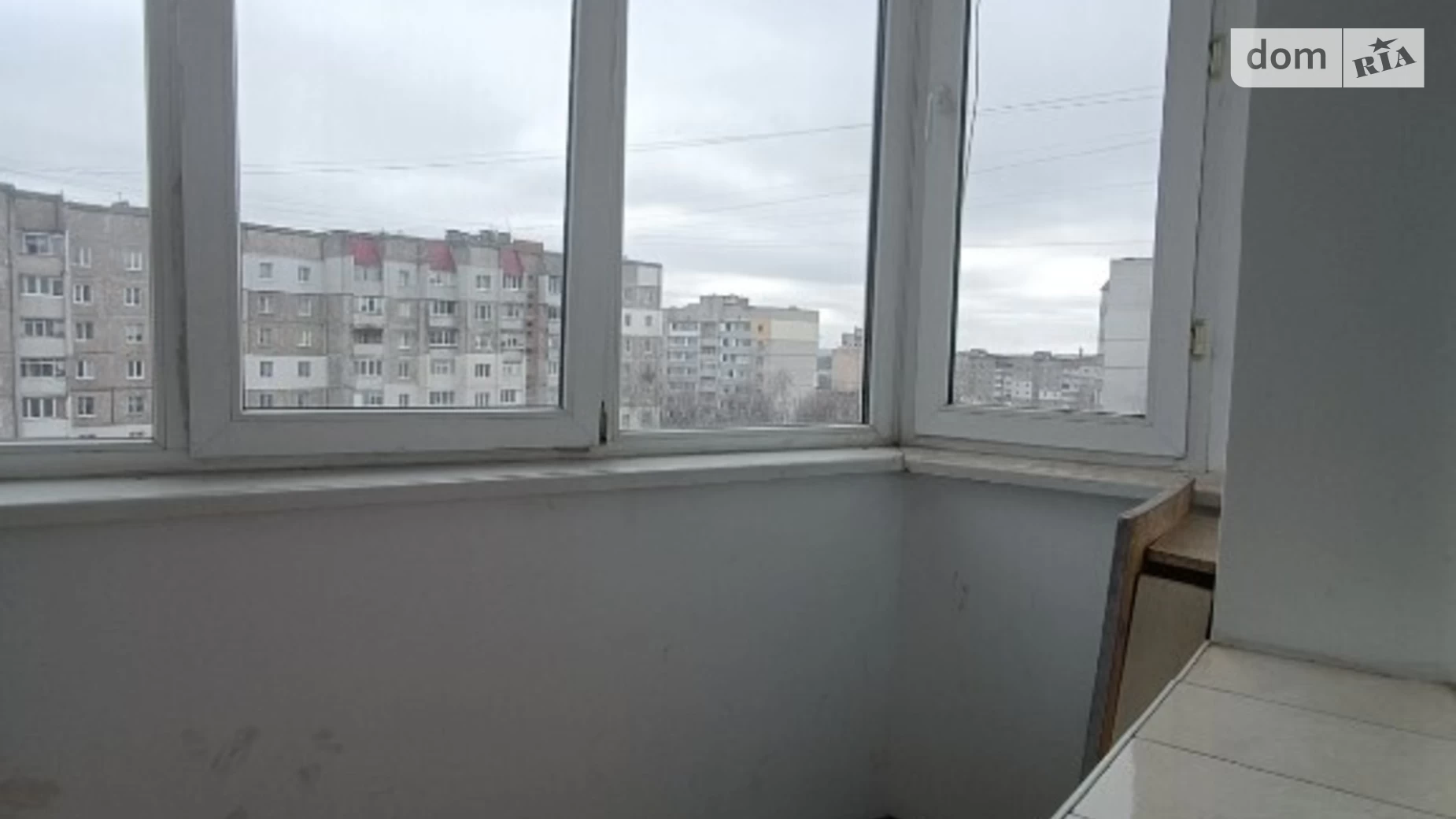 Продается 1-комнатная квартира 50.7 кв. м в Хмельницком, ул. Панаса Мирного
