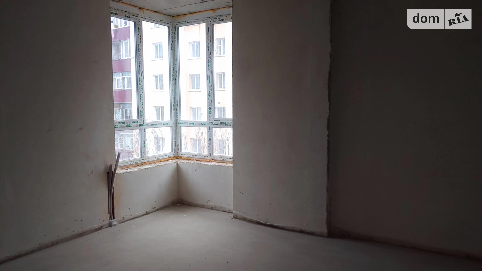 Продается 2-комнатная квартира 57 кв. м в Ровно - фото 2