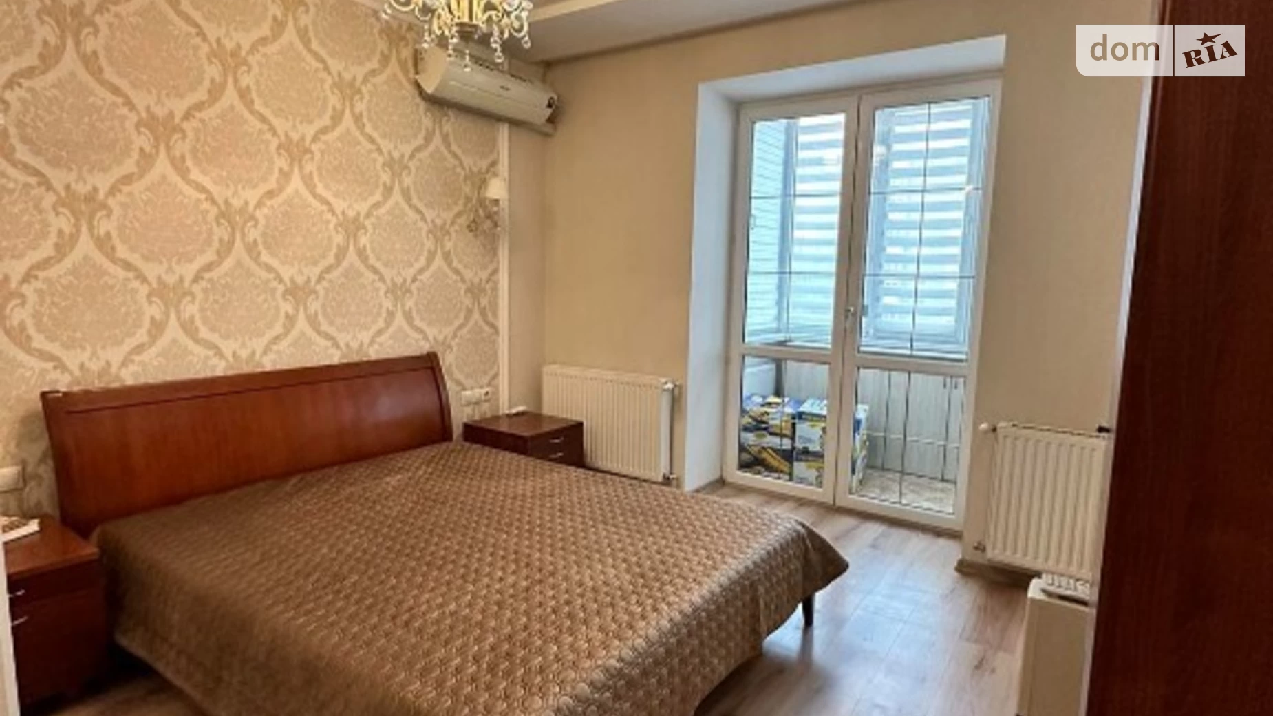 Продается 2-комнатная квартира 78 кв. м в Хмельницком, ул. Заречанская