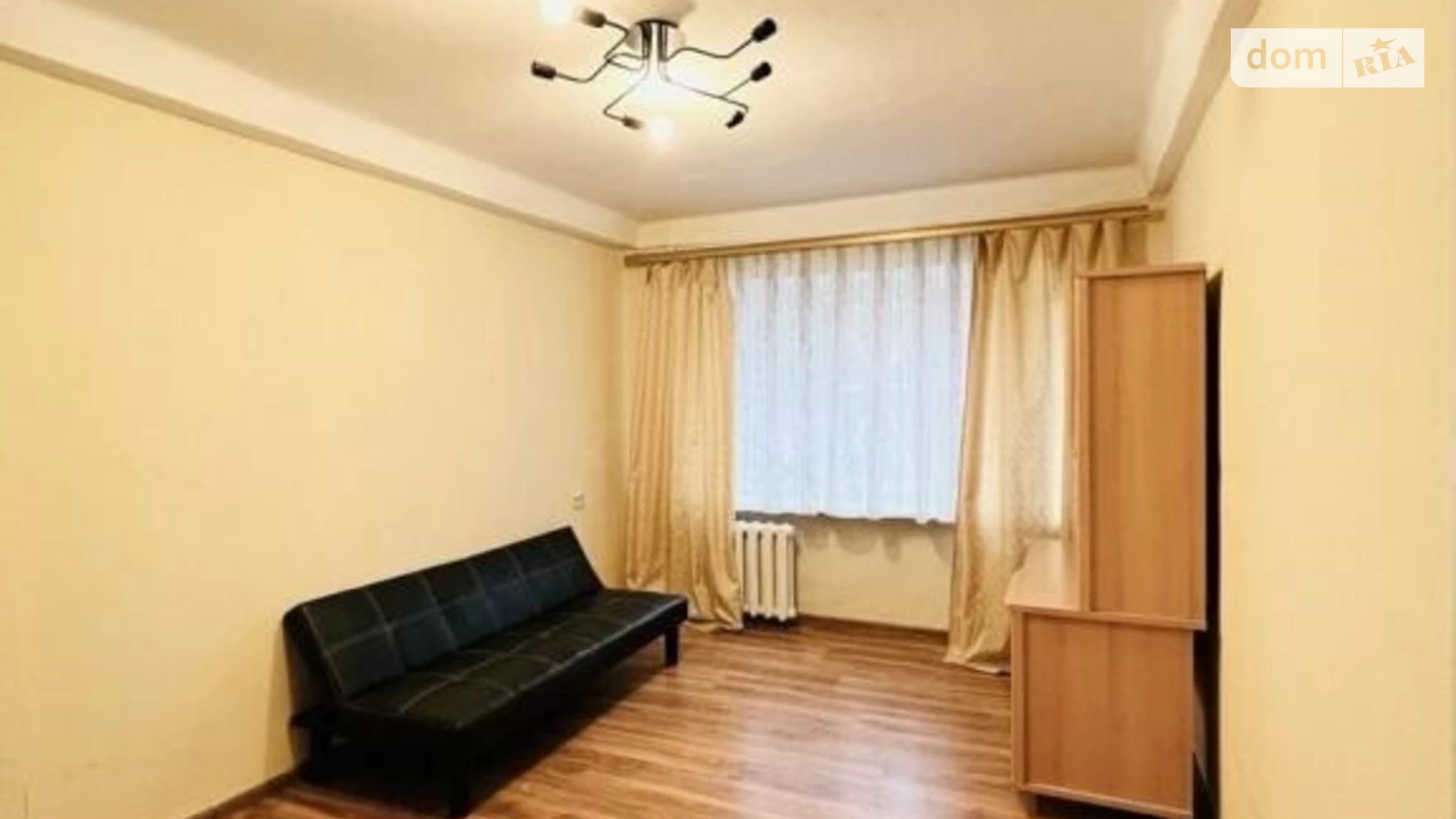 Продается 3-комнатная квартира 64 кв. м в Киеве, ул. Довнар-Запольского, 4А