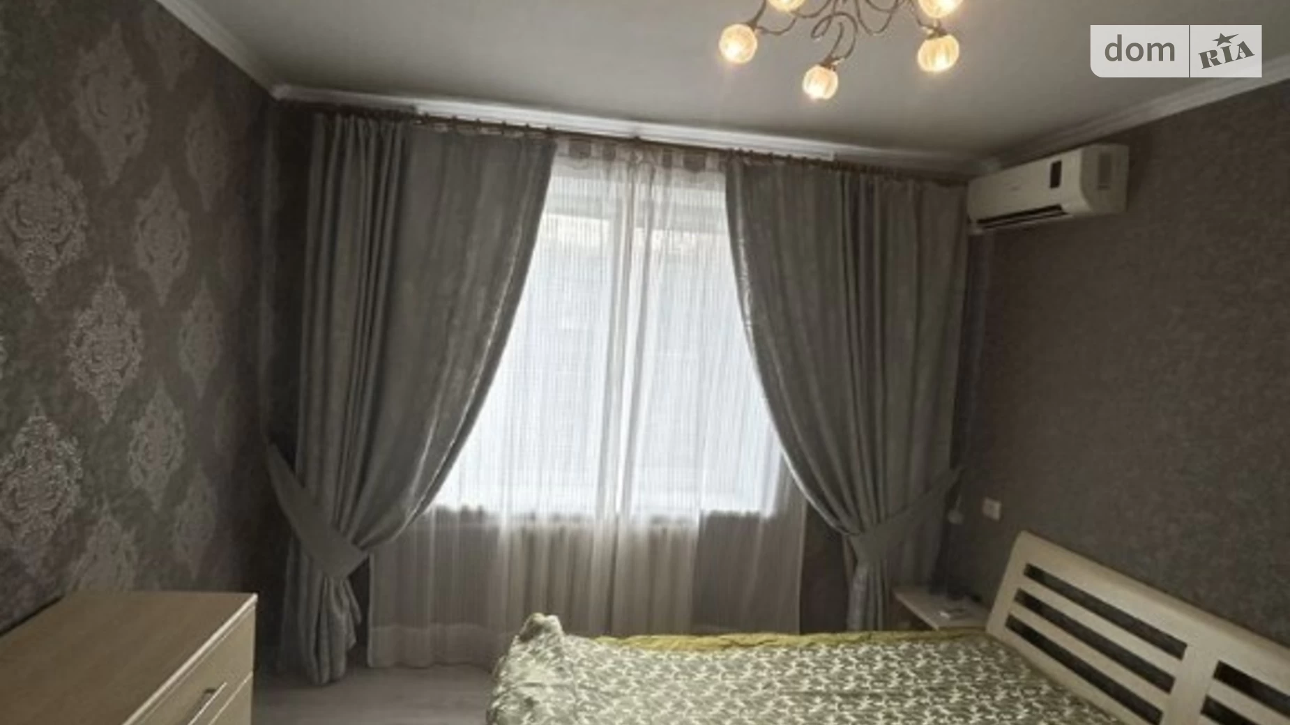 Продается 2-комнатная квартира 51 кв. м в Николаеве, пер. Центральный
