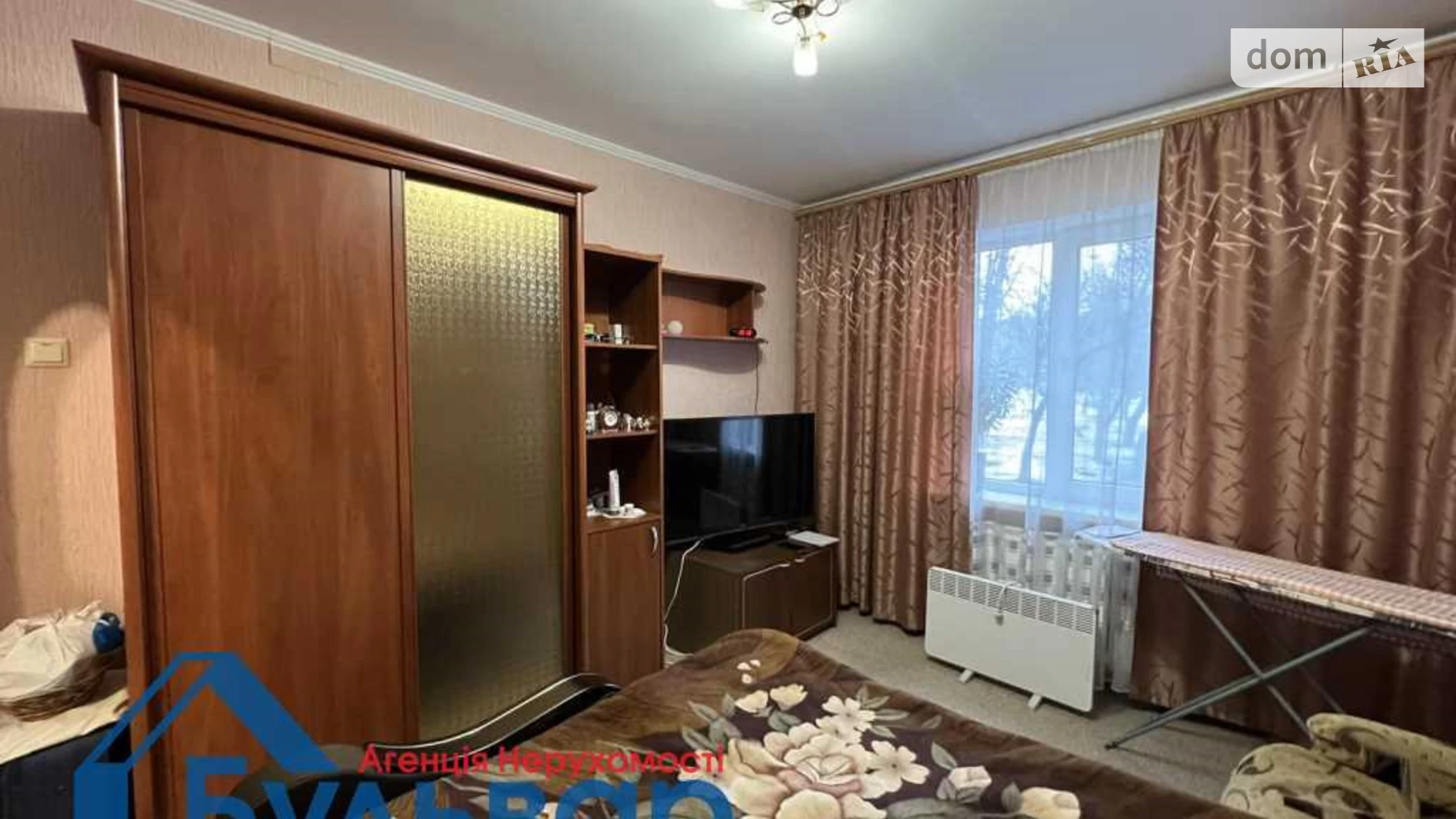 Продается 2-комнатная квартира 53 кв. м в Полтаве, ул. Великотырновская
