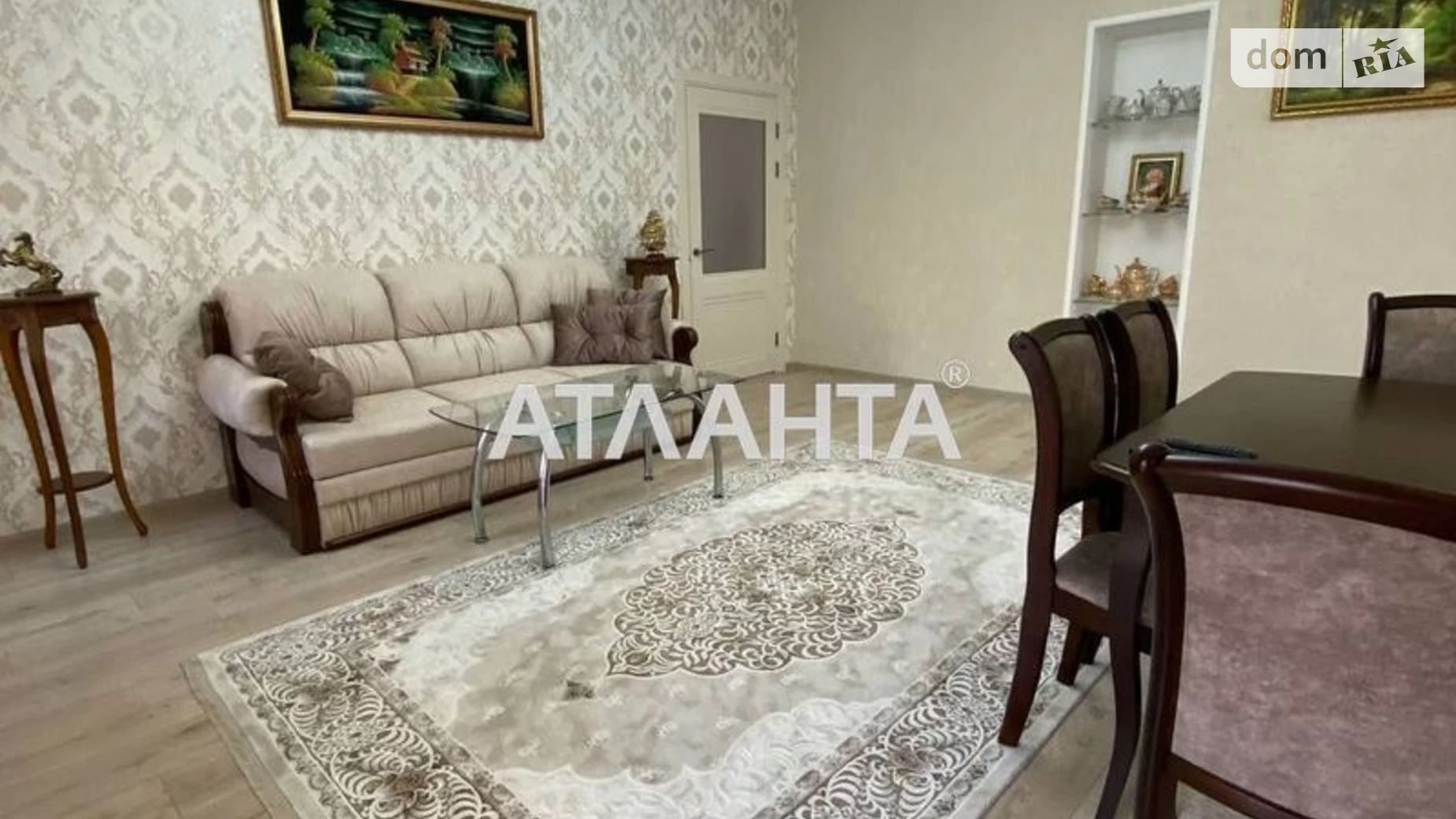 Продается 2-комнатная квартира 63 кв. м в Одессе, ул. Новосельского