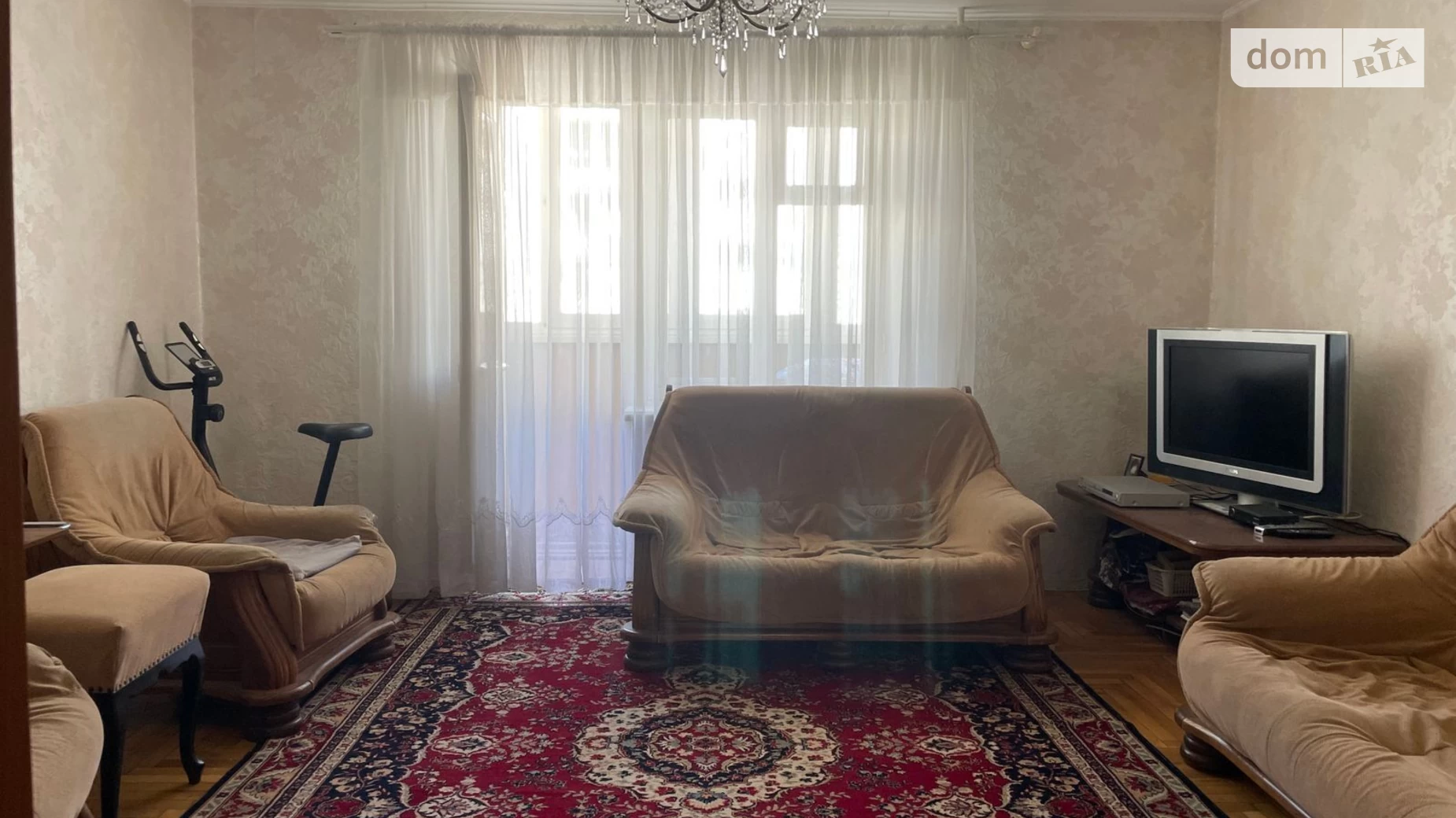 Продается 3-комнатная квартира 65 кв. м в Одессе, ул. Левитана