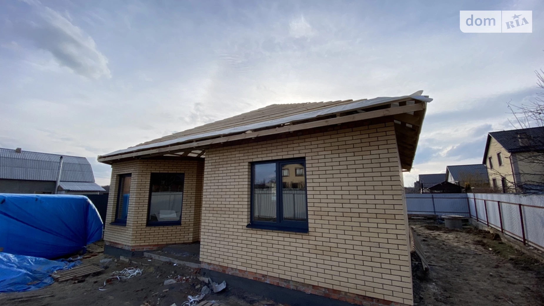 Продается одноэтажный дом 90 кв. м с камином, цена: 75000 $ - фото 3
