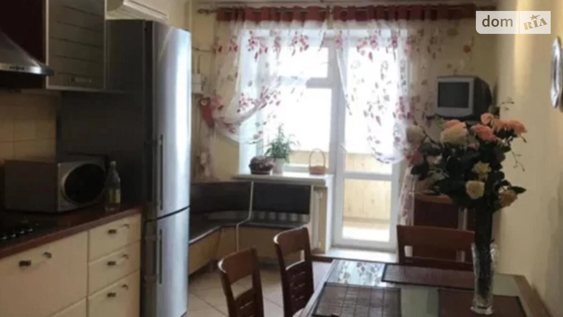 Продается 2-комнатная квартира 88.3 кв. м в Одессе, ул. Палубная, 9 - фото 2