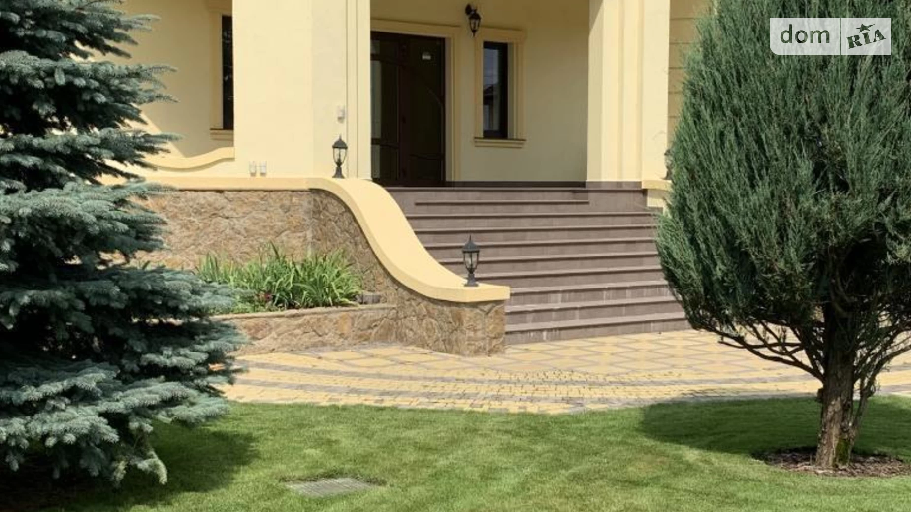 Продается дом на 2 этажа 560 кв. м с гаражом, цена: 1600000 $ - фото 2