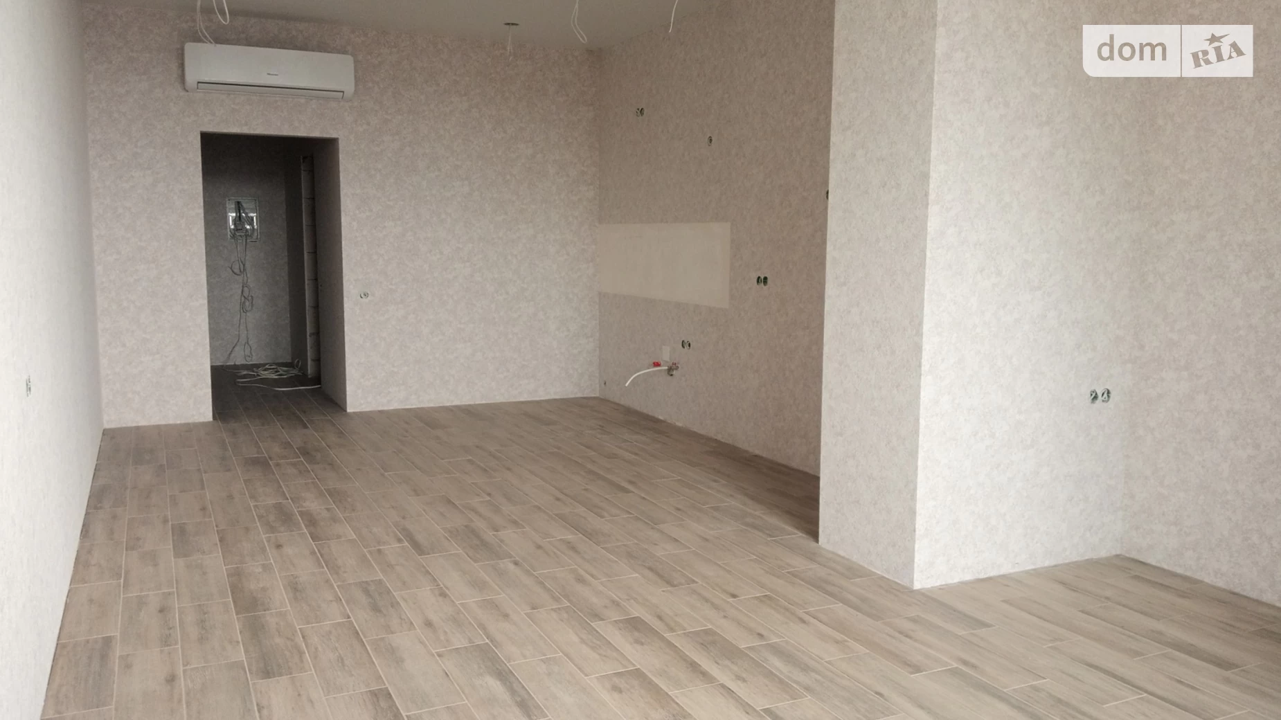 Продается 1-комнатная квартира 43 кв. м в Одессе, пер. Мореходный