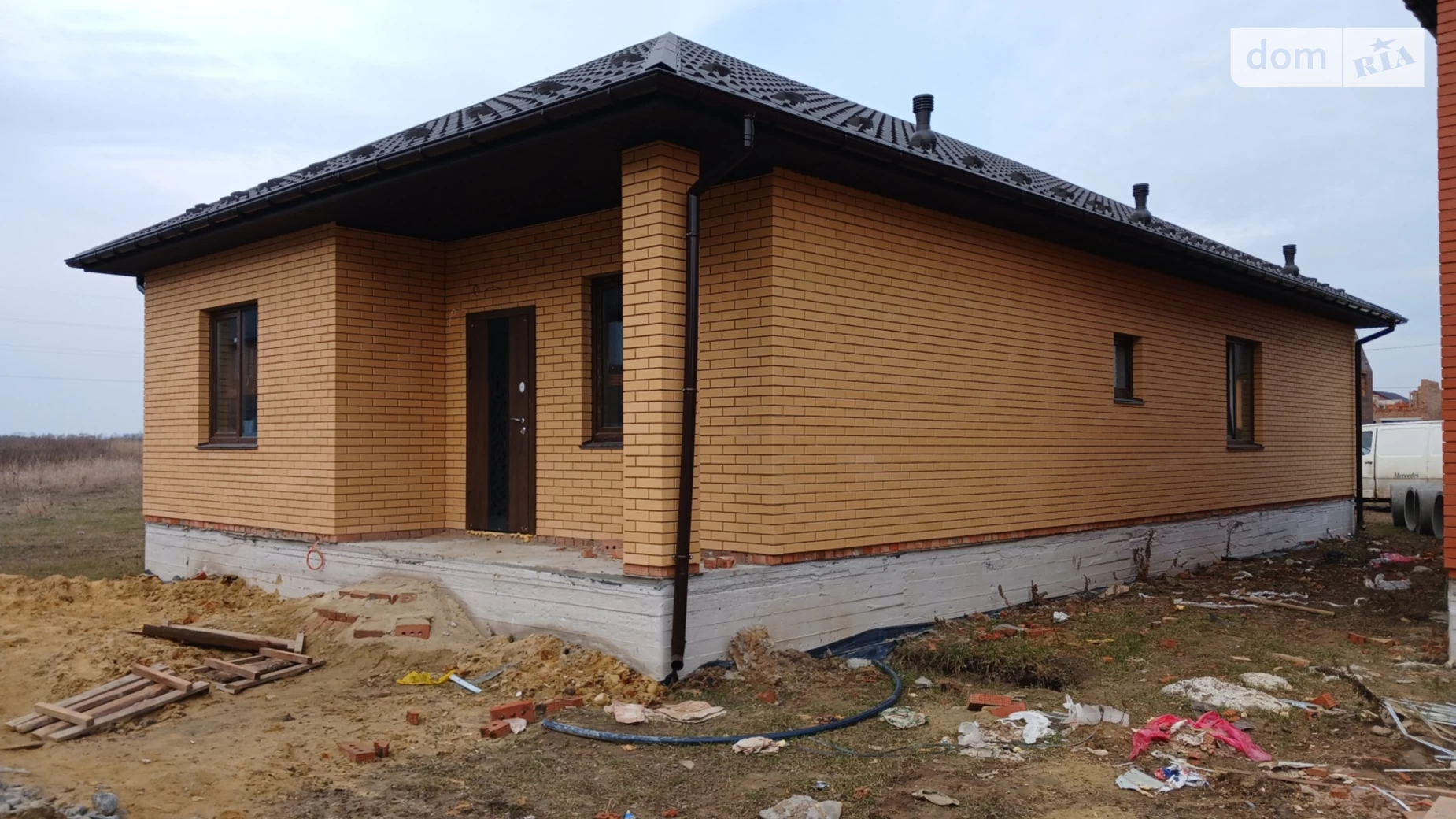 Продается одноэтажный дом 120 кв. м с верандой, цена: 92000 $ - фото 5