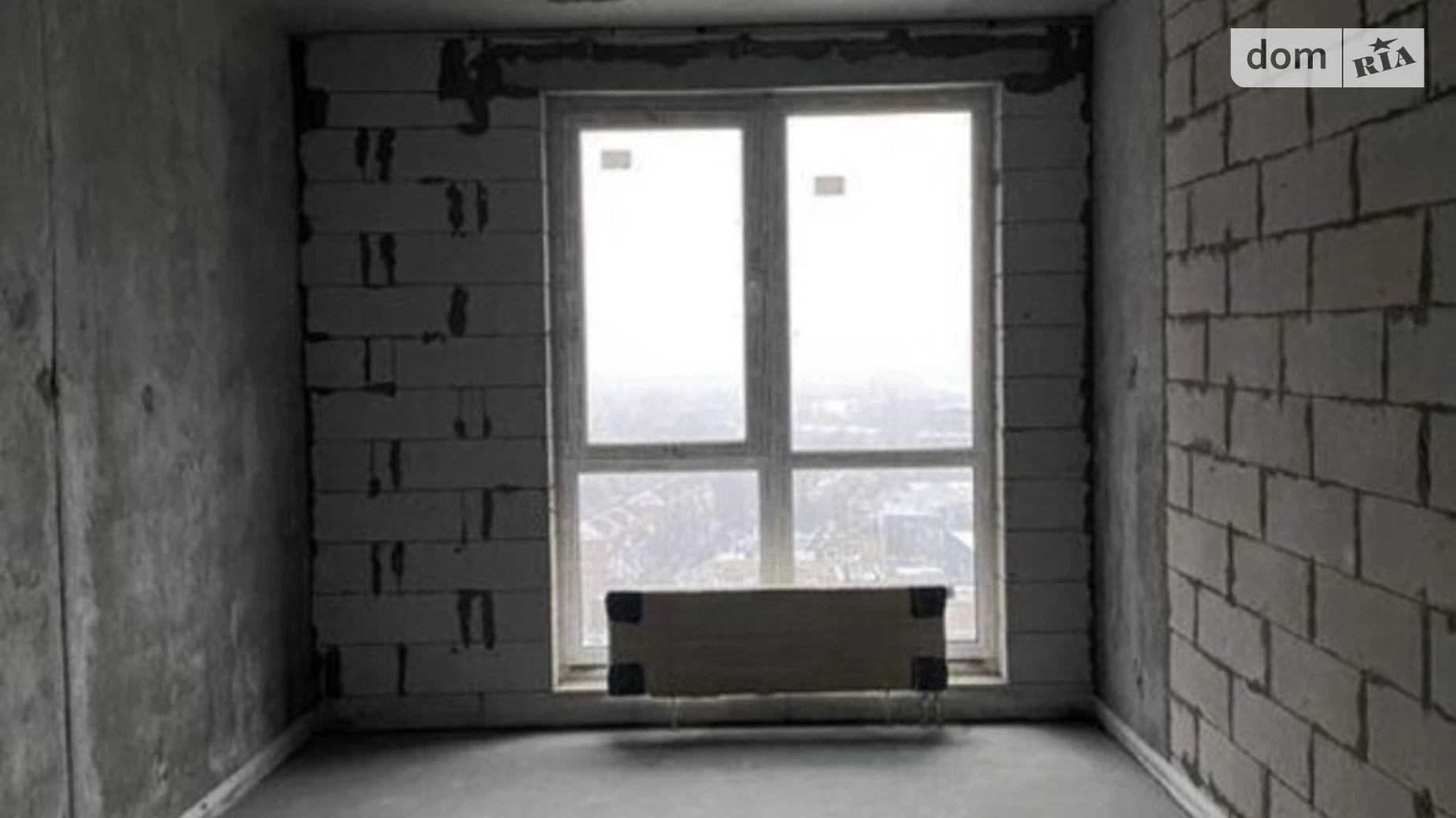 Продается 2-комнатная квартира 71 кв. м в Киеве, просп. Воздушных Сил(Воздухофлотский), 56