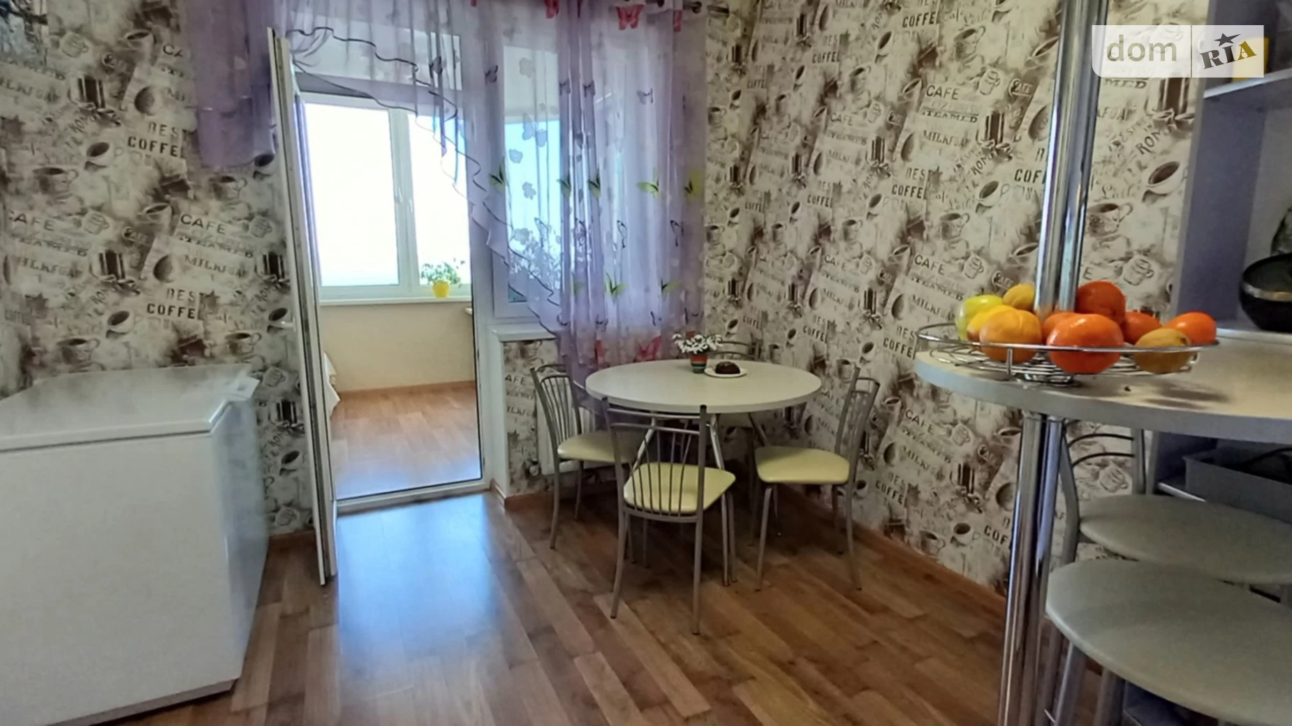 Продается 2-комнатная квартира 74 кв. м в Черноморске, ул. Парусная - фото 5