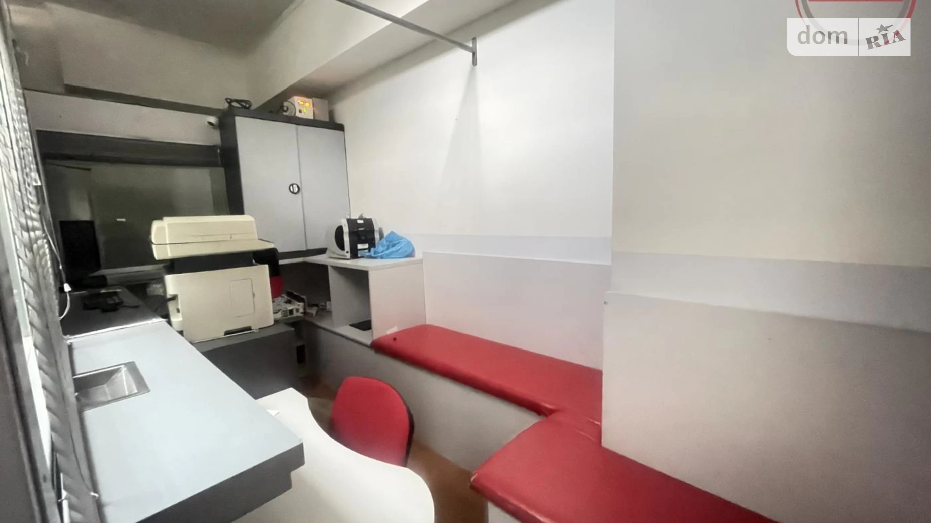Сдается в аренду офис 140 кв. м в бизнес-центре, цена: 35000 грн - фото 2
