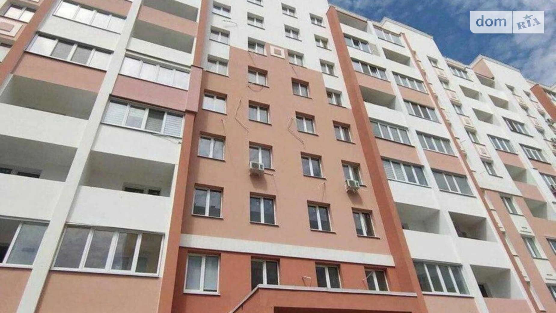 Продается 2-комнатная квартира 37 кв. м в Харькове, ул. Академика Барабашова, 12А