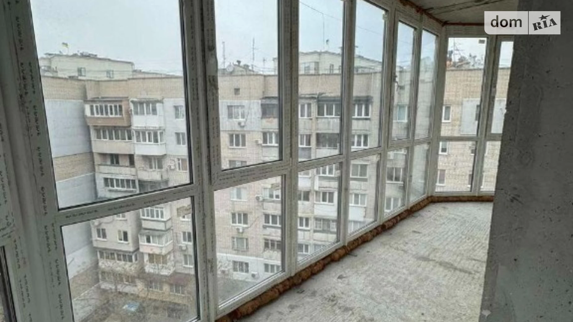 Продається 2-кімнатна квартира 58 кв. м у Одесі, вул. Маршала Малиновського, 18