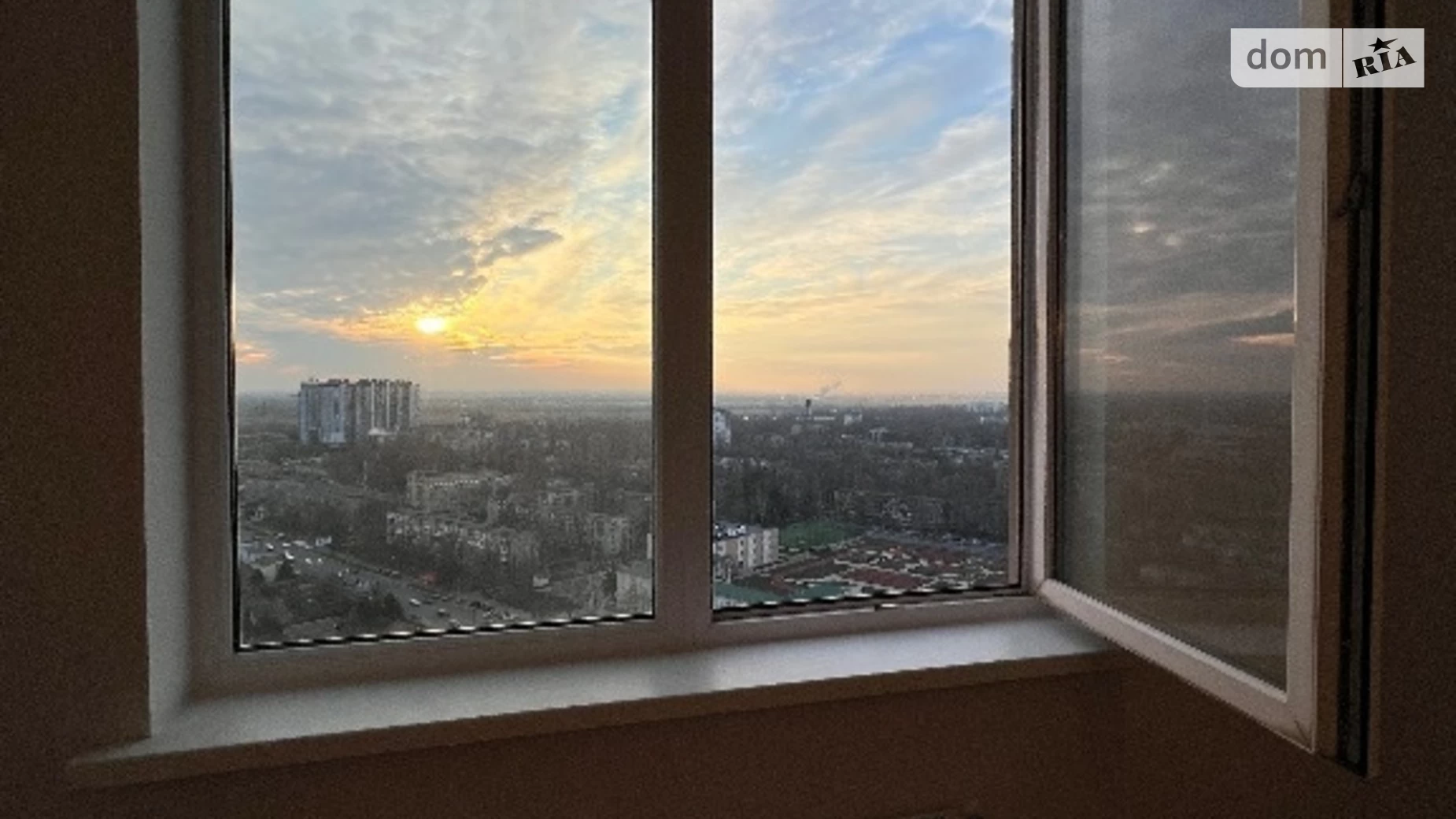 Продається 1-кімнатна квартира 51.5 кв. м у Одесі, вул. Люстдорфська дорога, 90 - фото 4