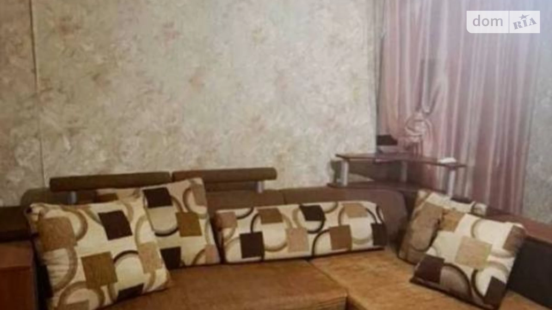 Продається 2-кімнатна квартира 66 кв. м у Одесі, вул. Академіка Сахарова