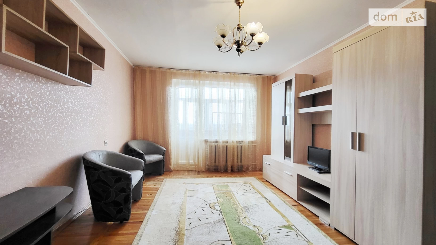 Продается 1-комнатная квартира 35 кв. м в Виннице, ул. Келецкая