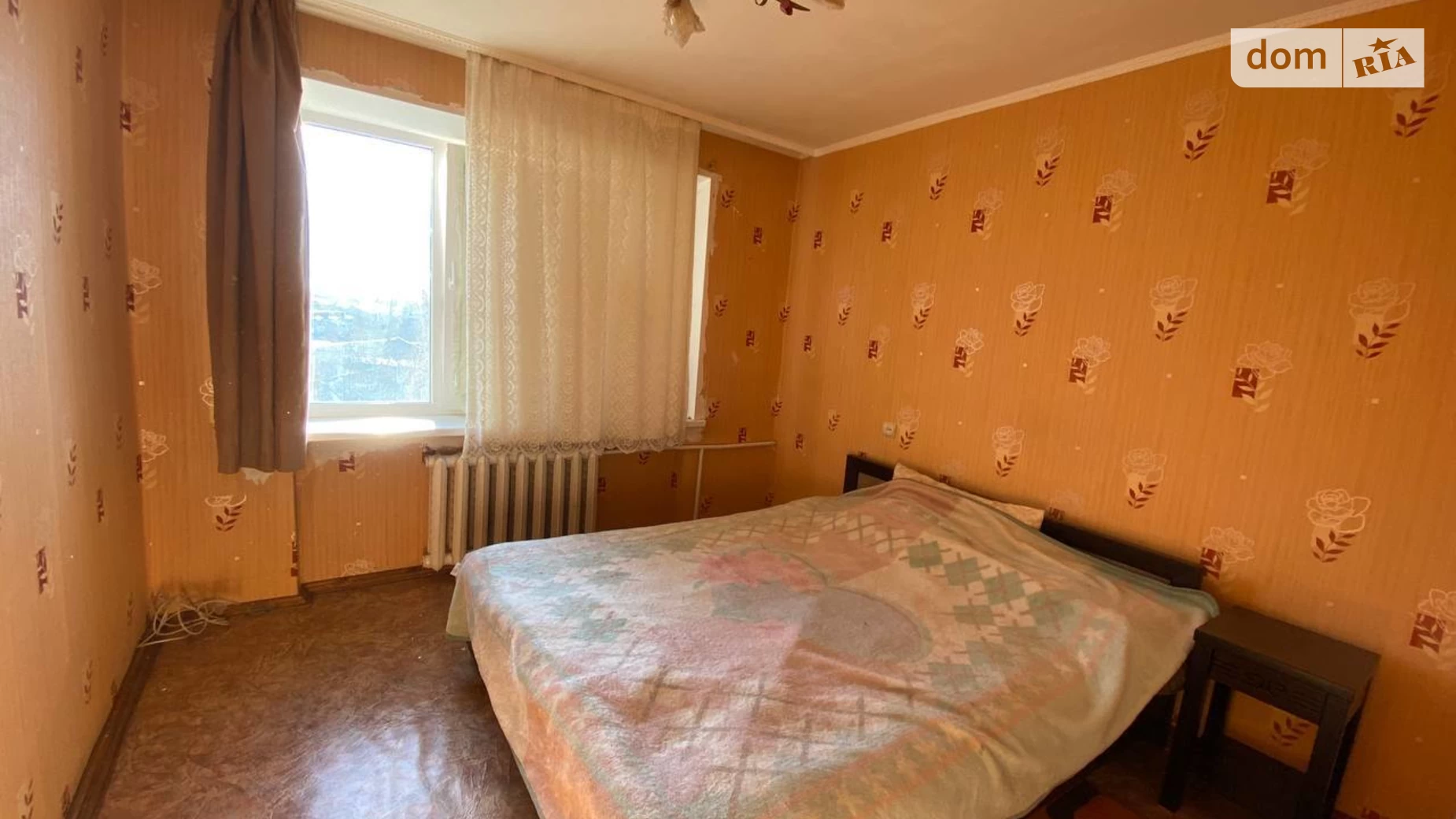 Продається 3-кімнатна квартира 54 кв. м у Миколаєві, просп. Миру