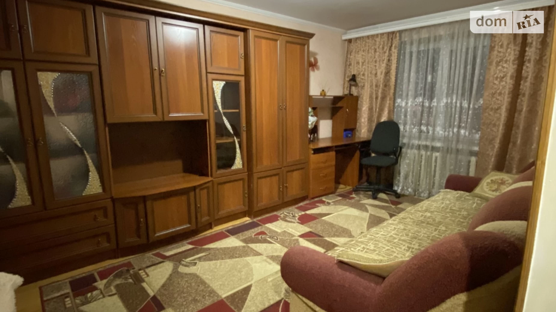 Продается 1-комнатная квартира 29 кв. м в Хмельницком, ул. Тернопольская, 3