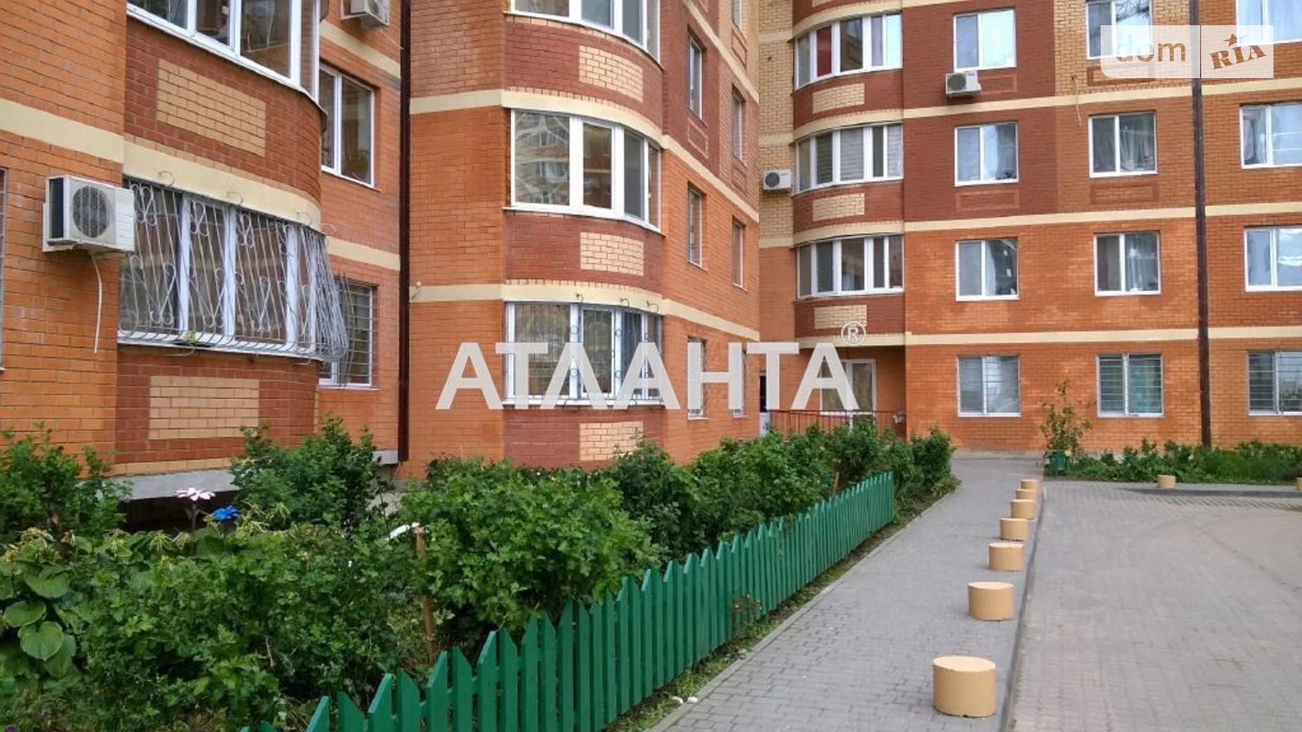 Продається 1-кімнатна квартира 44.7 кв. м у Іллічівці, вул. Таврійська