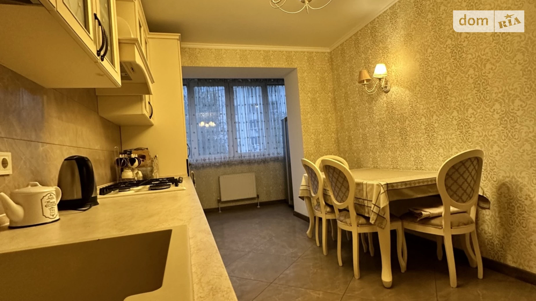 Продается 3-комнатная квартира 91 кв. м в Одессе, ул. Дюковская - фото 3