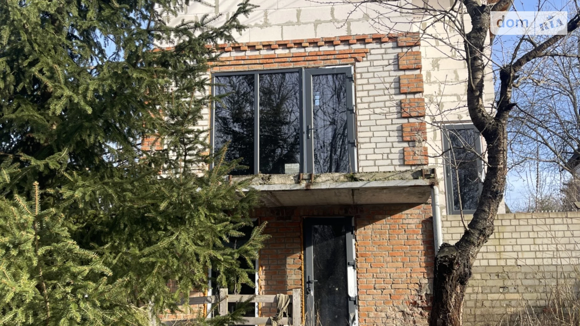 Продается дом на 3 этажа 82 кв. м с мансардой, цена: 18500 $ - фото 2