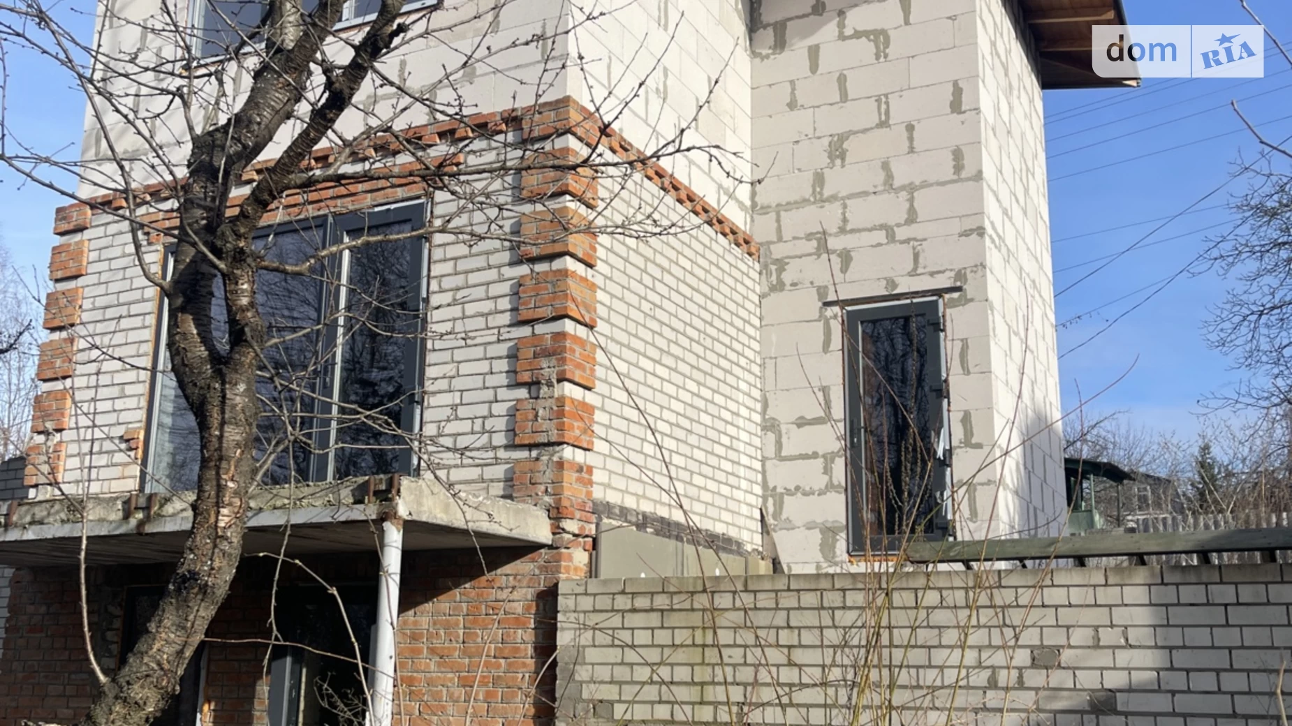 Продается дом на 3 этажа 82 кв. м с мансардой, цена: 18500 $ - фото 4