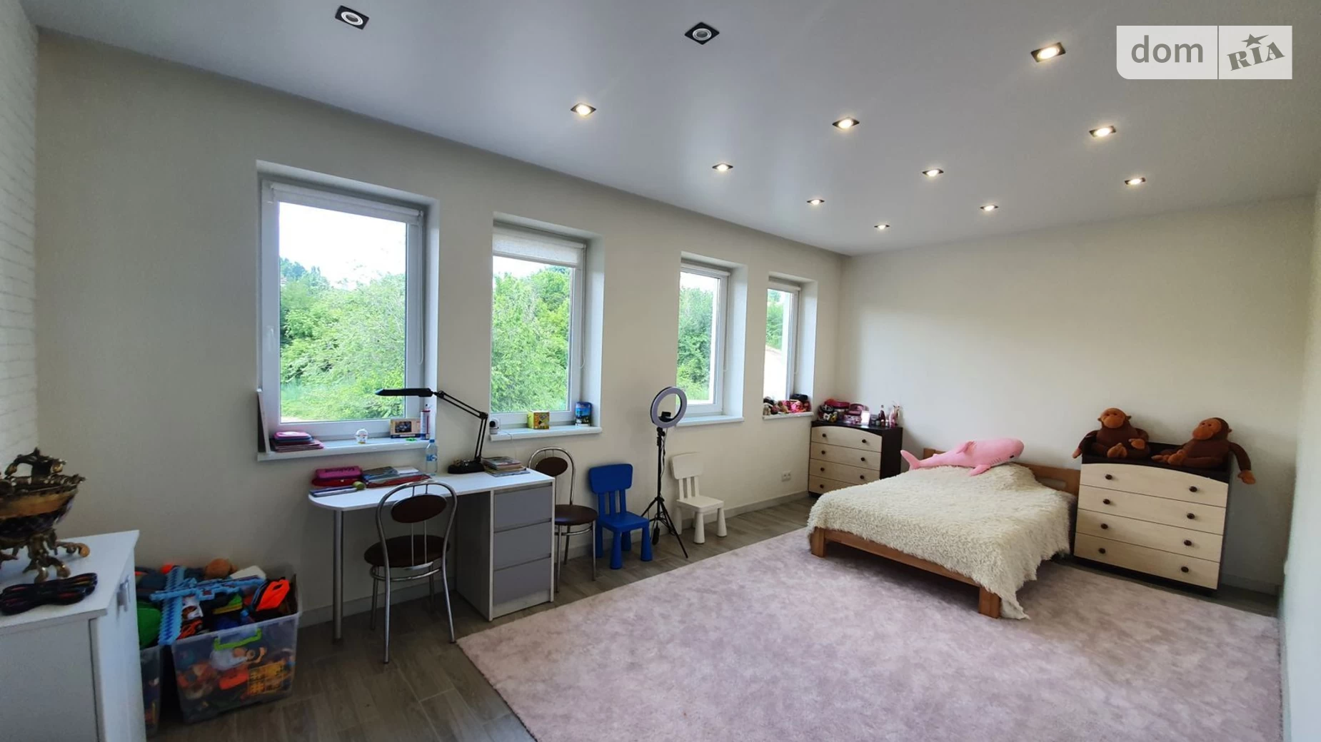 Продается дом на 3 этажа 300 кв. м с подвалом, цена: 160000 $ - фото 4