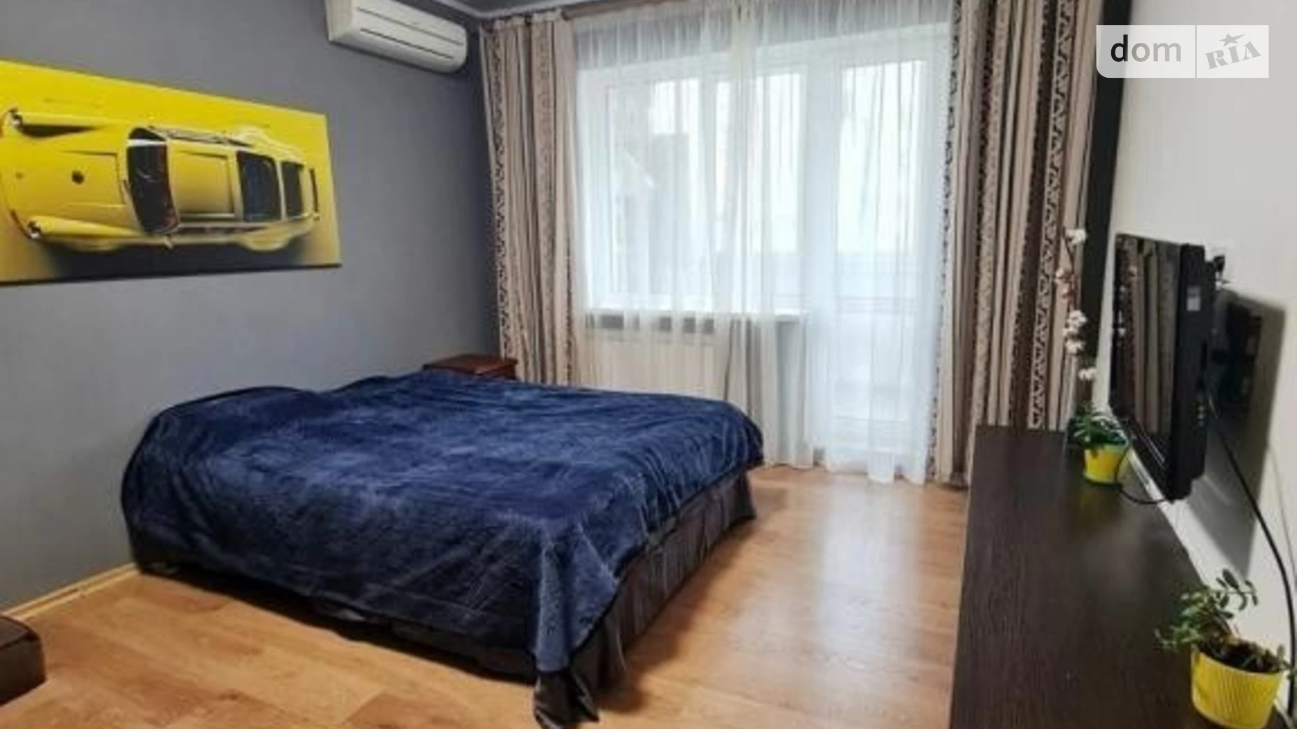 Продается 2-комнатная квартира 52 кв. м в Киеве, просп. Оболонский, 23А