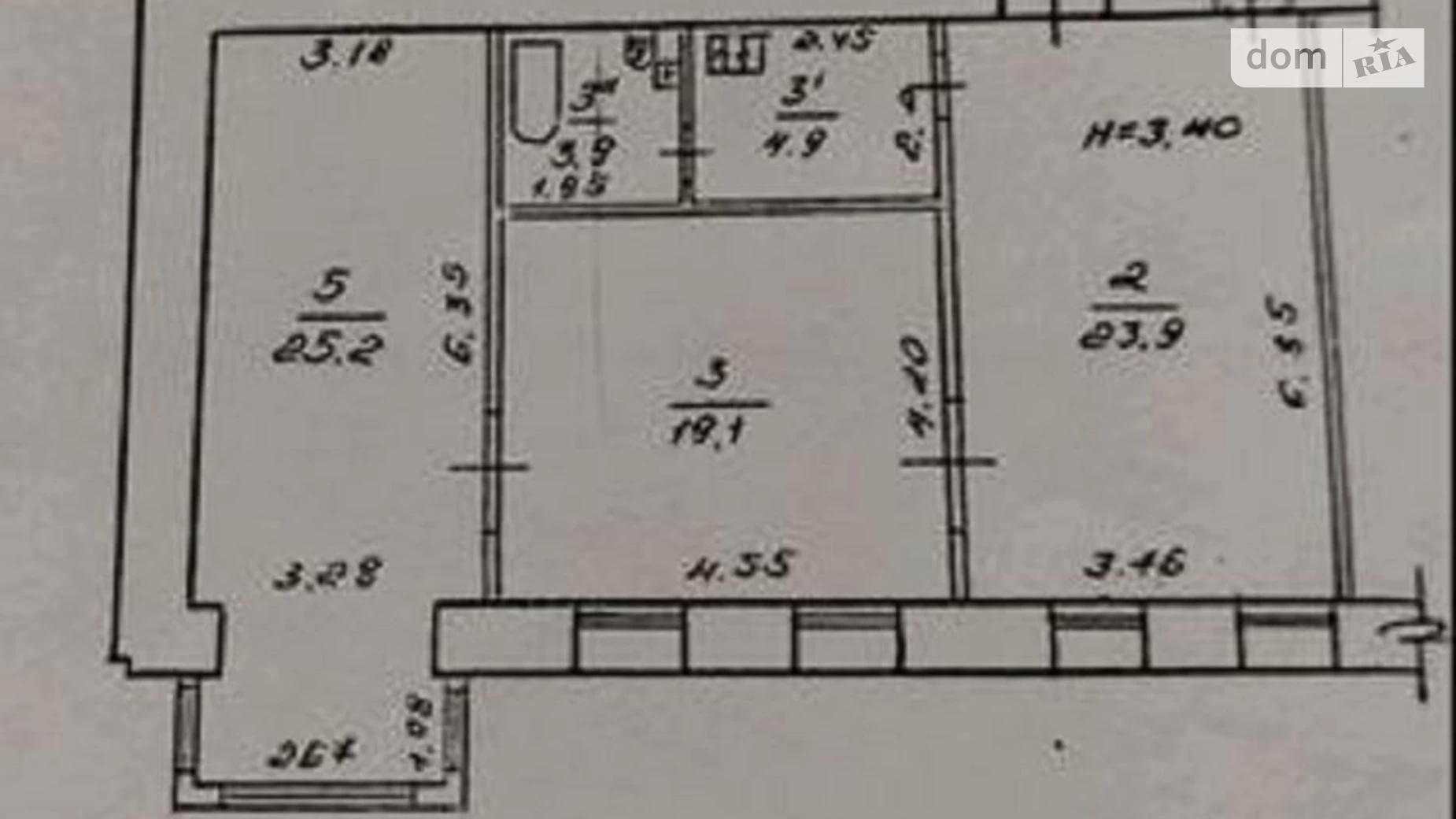 Продается 3-комнатная квартира 77 кв. м в Харькове, просп. Героев Харькова(Московский), 72