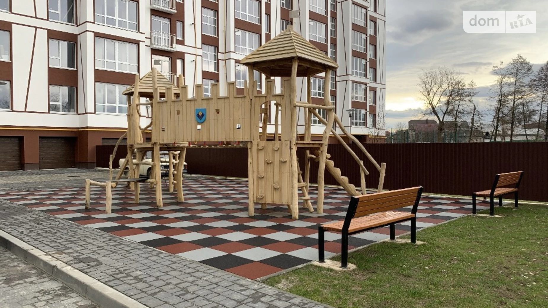 Продається 3-кімнатна квартира 76.1 кв. м у Івано-Франківську, цена: 57300 $ - фото 3