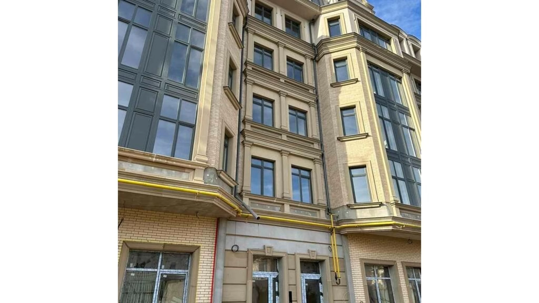 Продається 2-кімнатна квартира 71.7 кв. м у Одесі, Фонтанська дор. - фото 2
