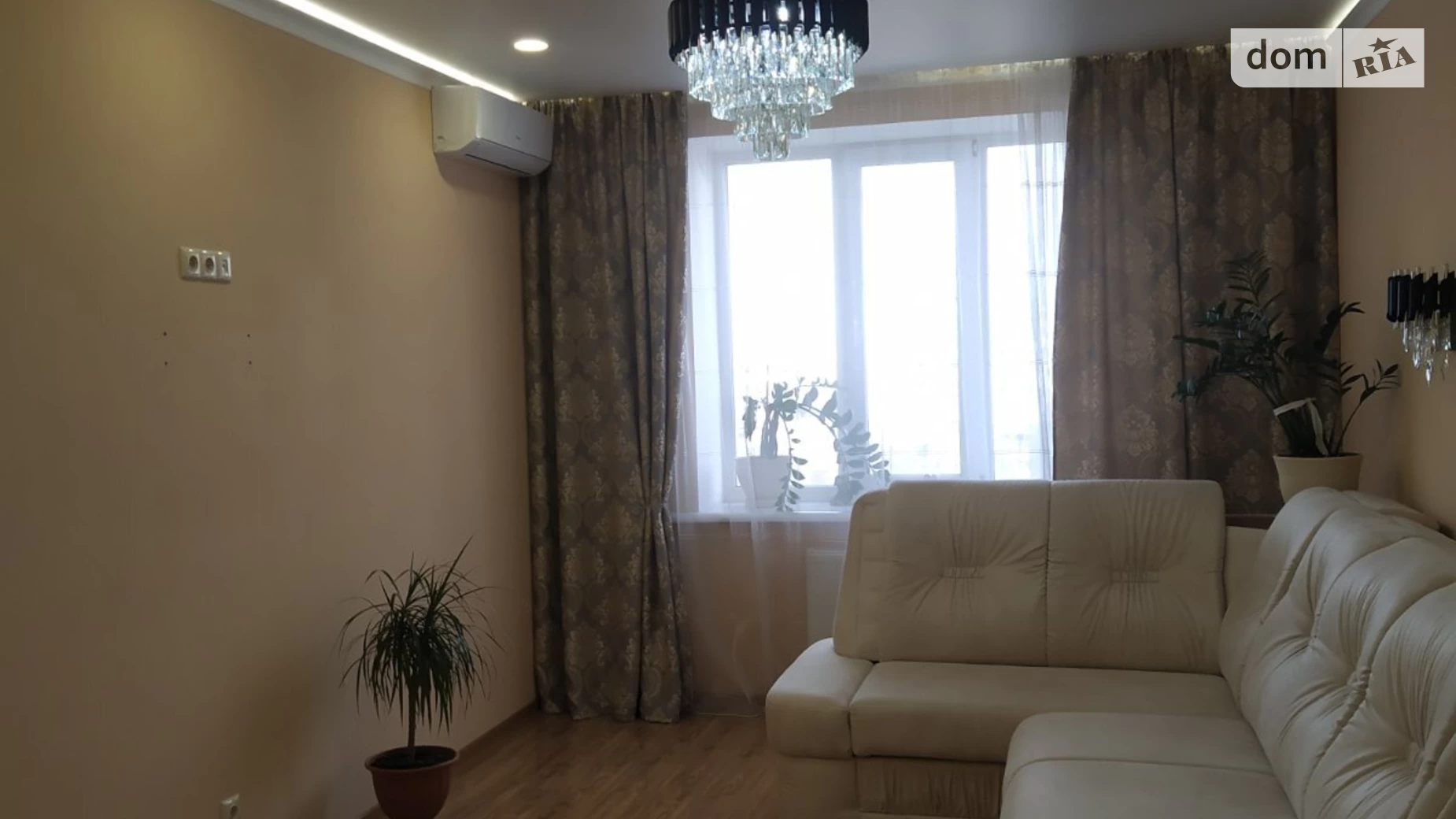 Продается 1-комнатная квартира 42 кв. м в Одессе, ул. Палия Семена, 22