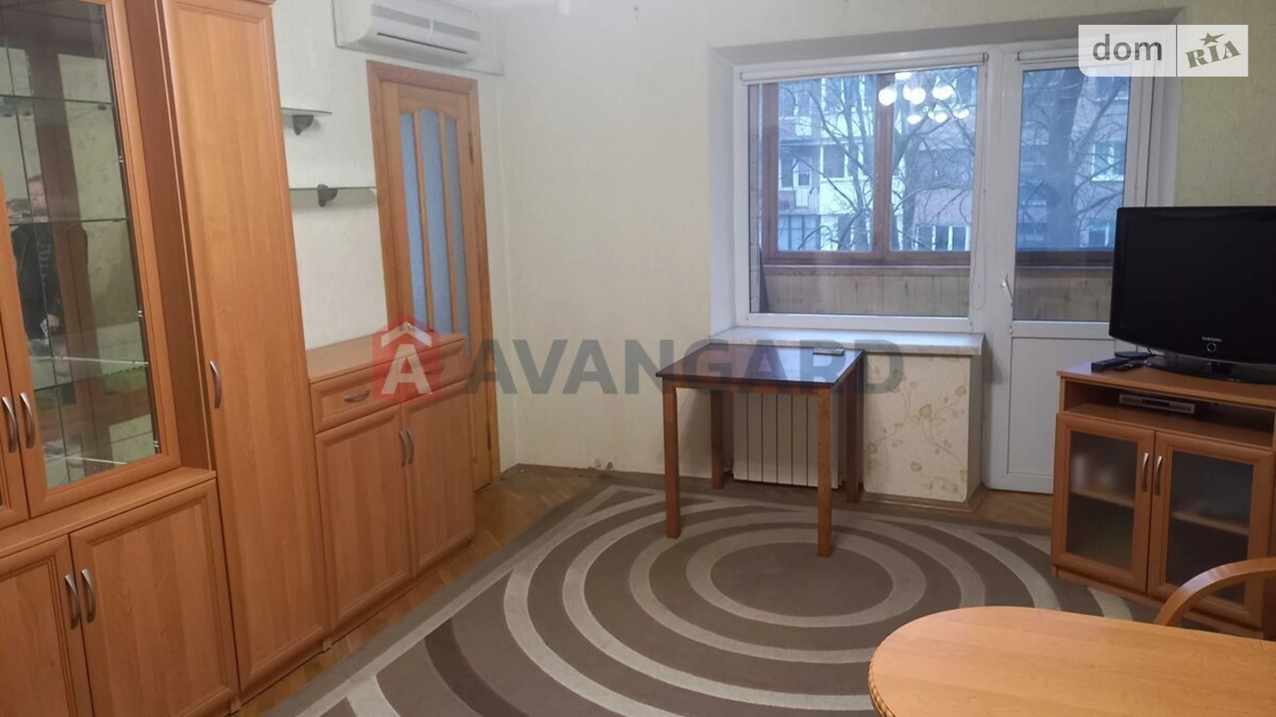 Продается 1-комнатная квартира 32 кв. м в Киеве, ул. Белорусская, 15 - фото 2
